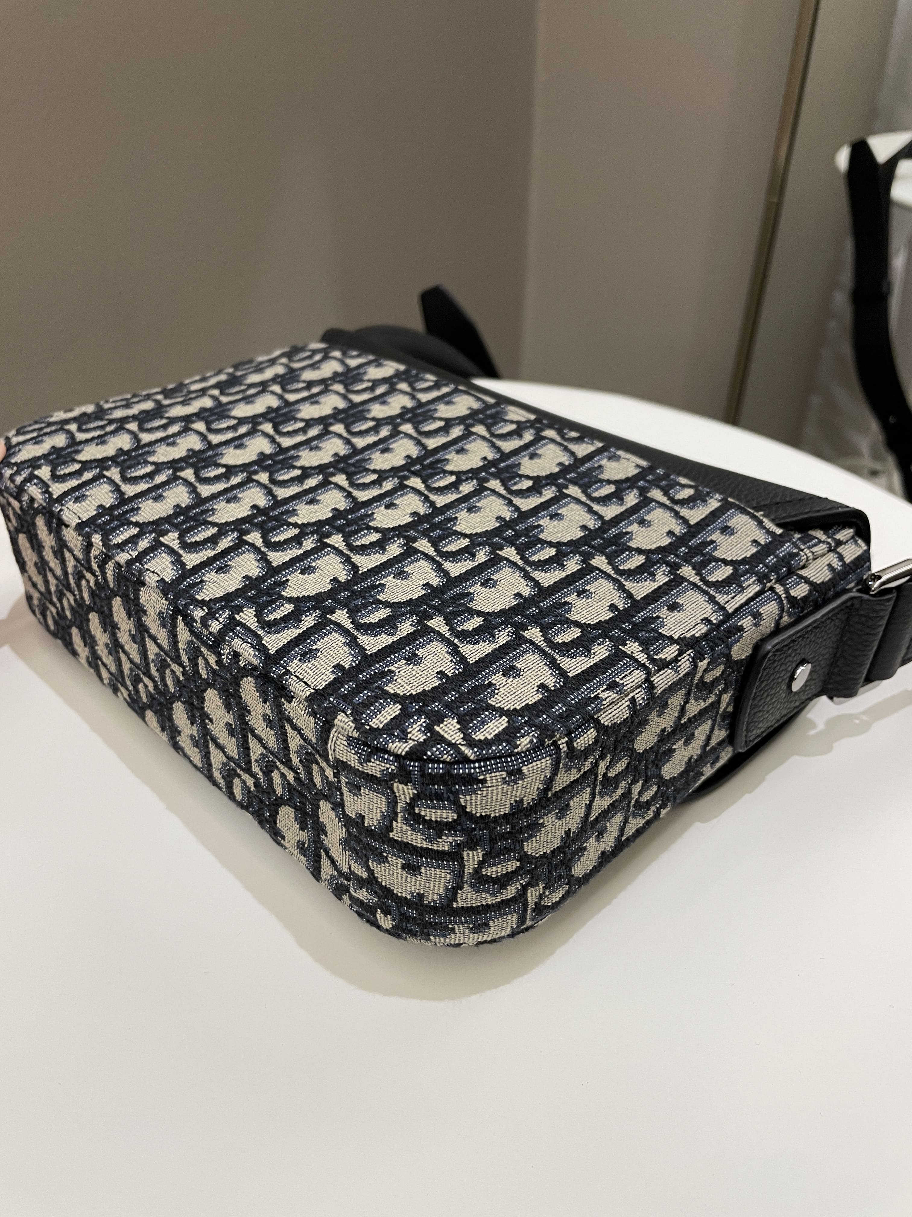 Dior Saddle Messenger Bag Beige/ Navy/ Black