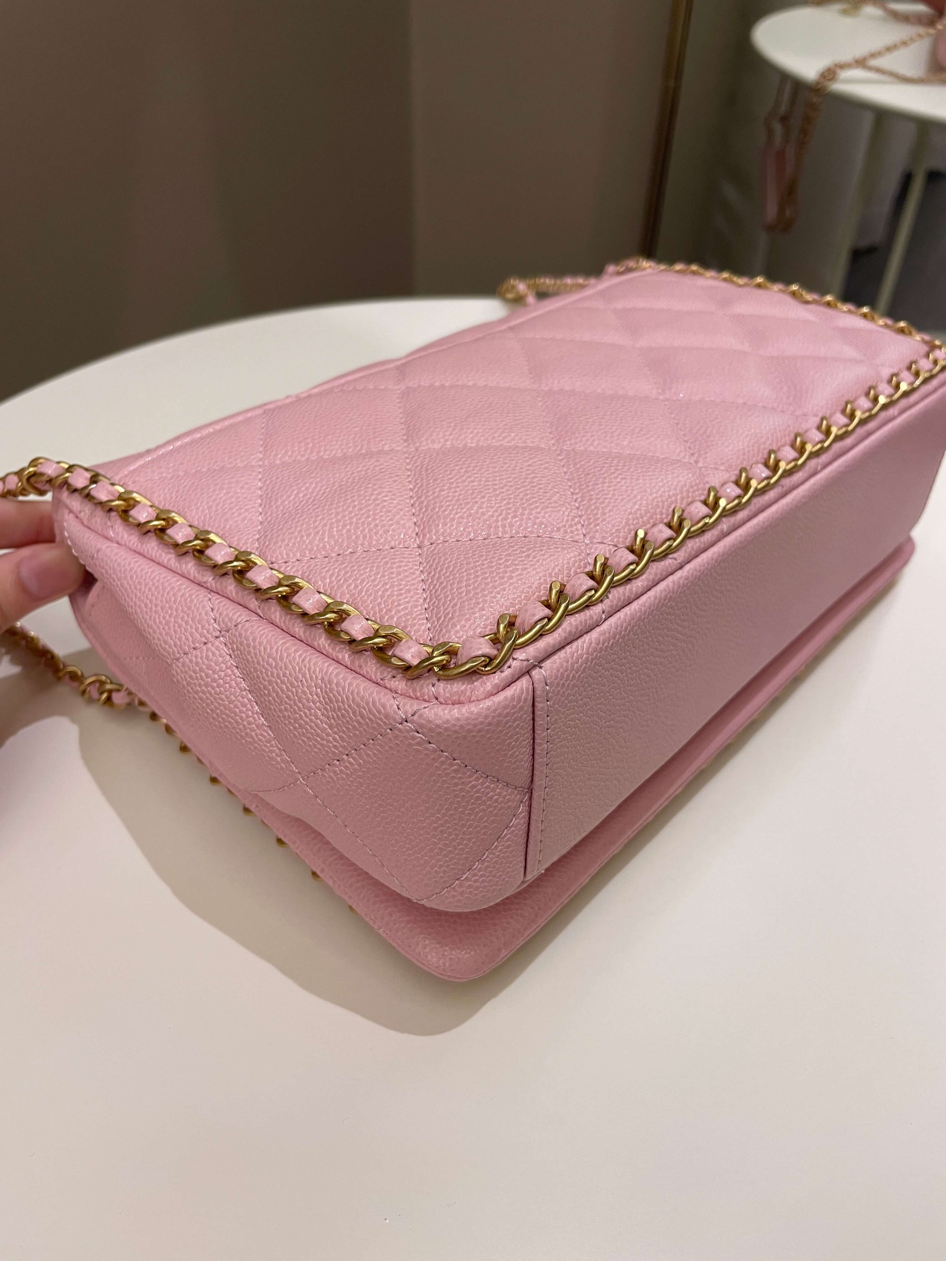 Chanel 22K Chain Around Flap Mauve Pink Caviar