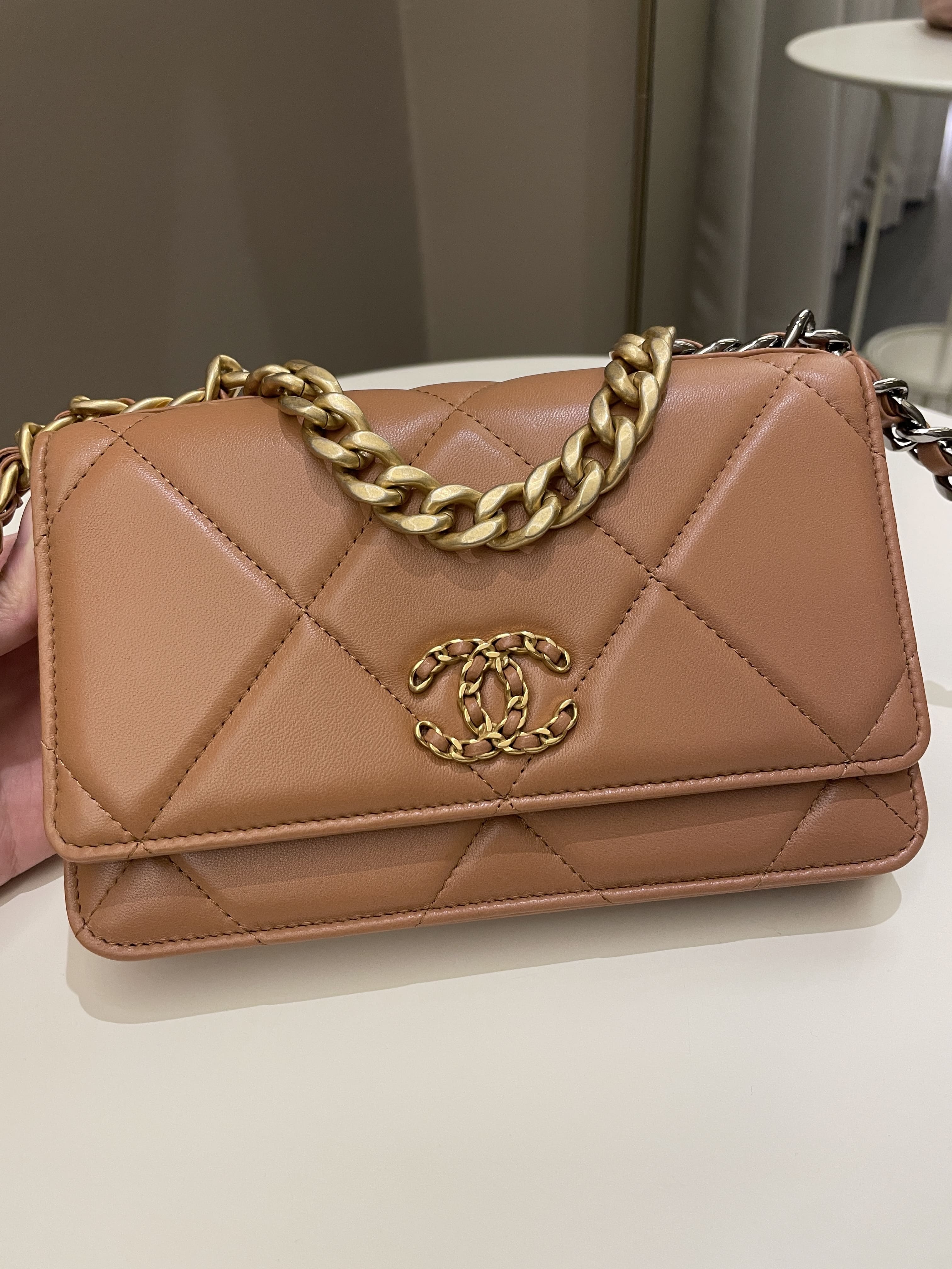 Chanel 19 Wallet On Chain Caramel Lambskin
