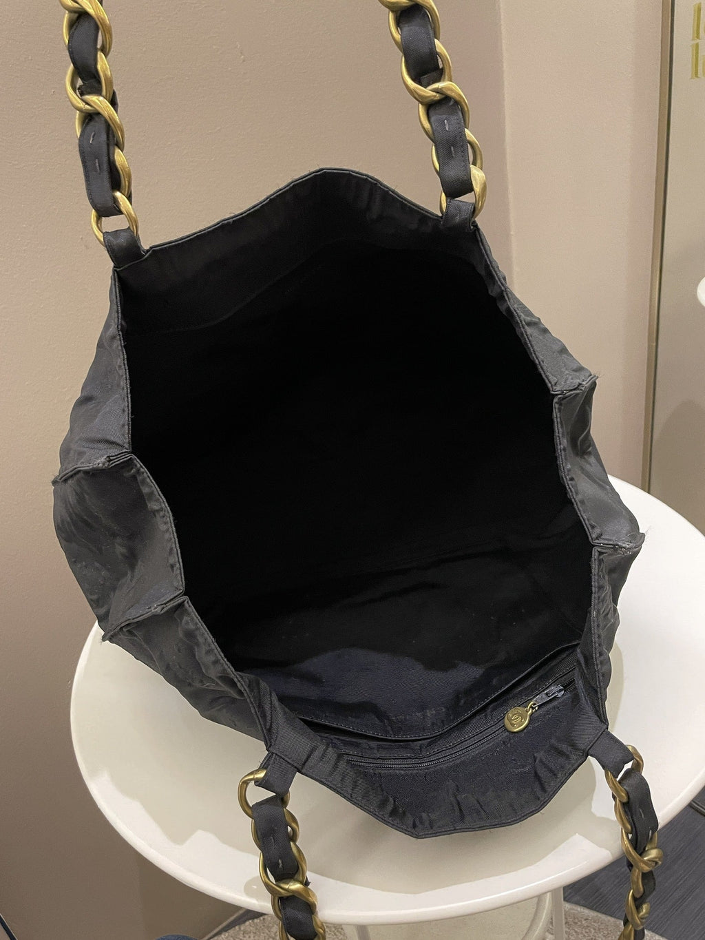Chanel Cc Vintage Tote Bag Black Canvas