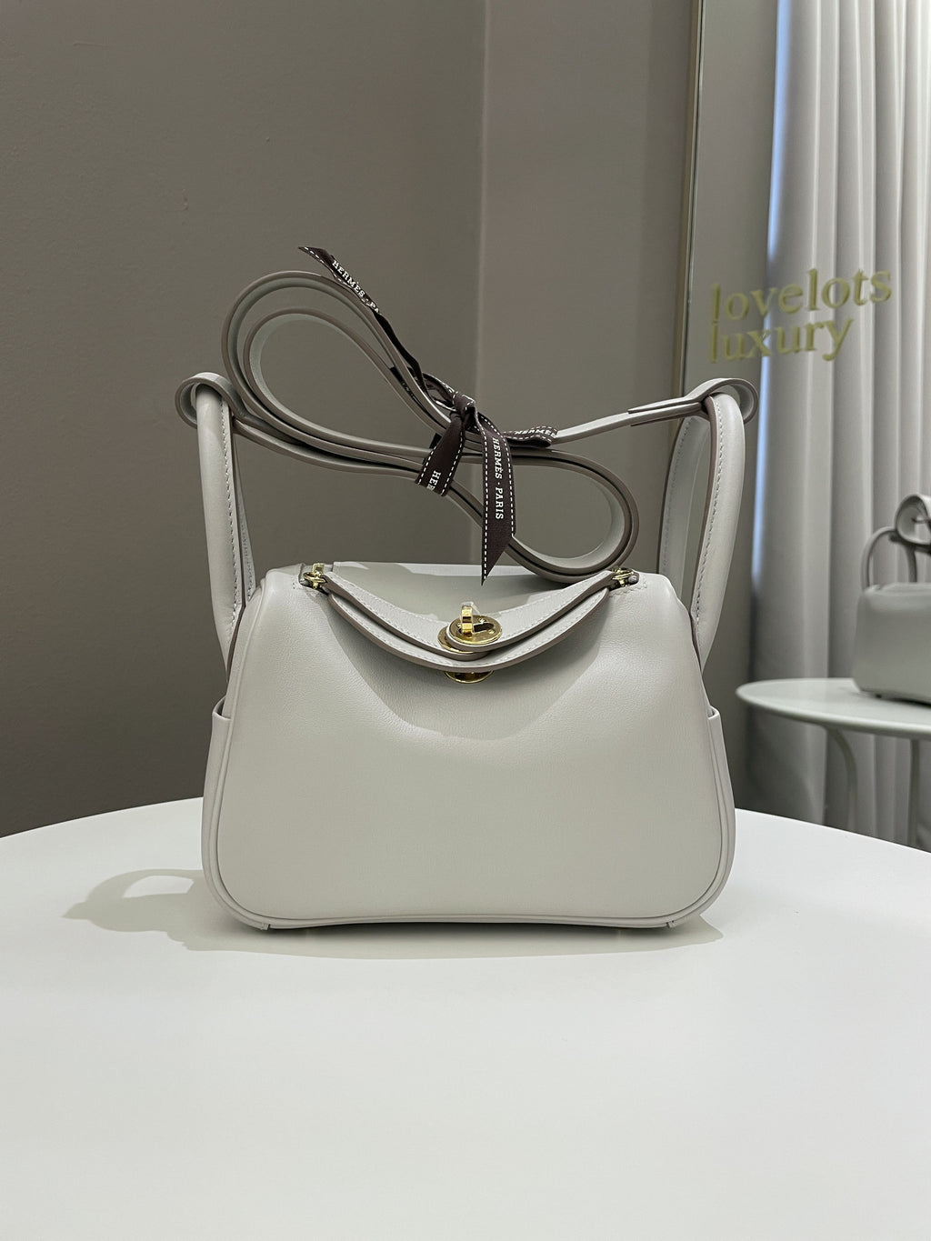 Hermes Mini Lindy Gris Perle Swift