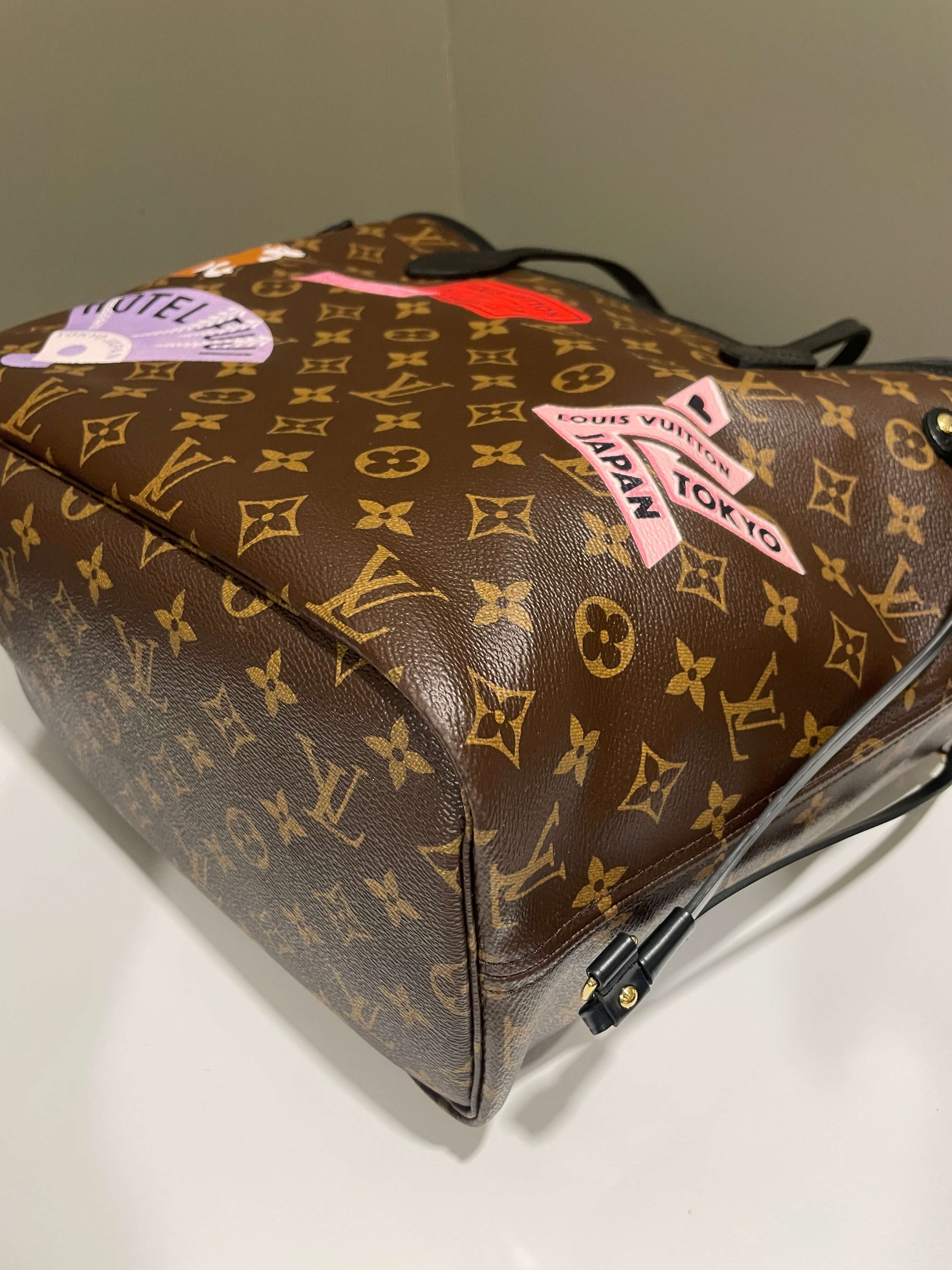 Louis Vuitton Monogram Neverfull MM World Tour Monogram