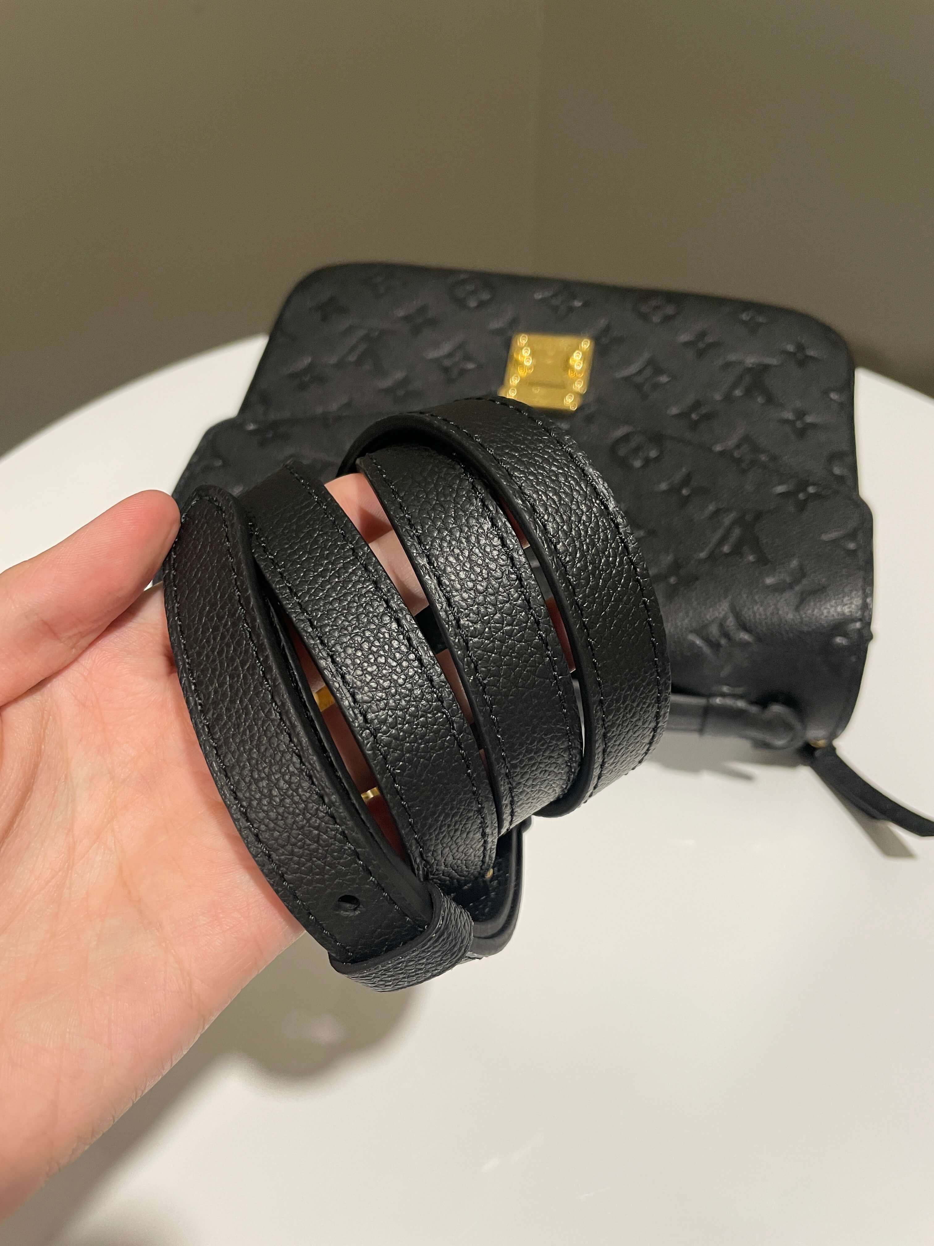 Louis Vuitton Pochette Metis Black Empreinte