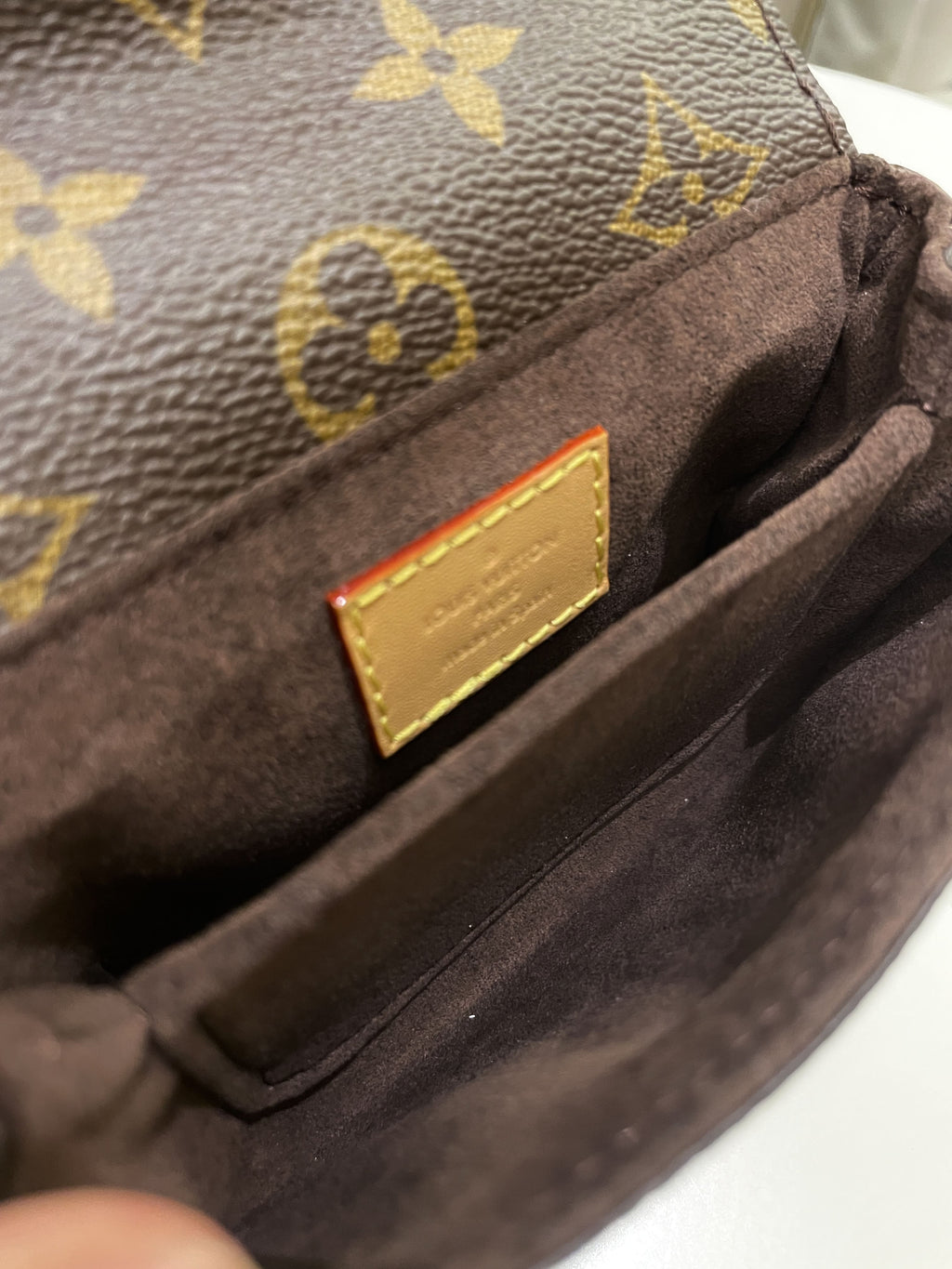 Louis Vuitton Micro Metis Classic Monogram