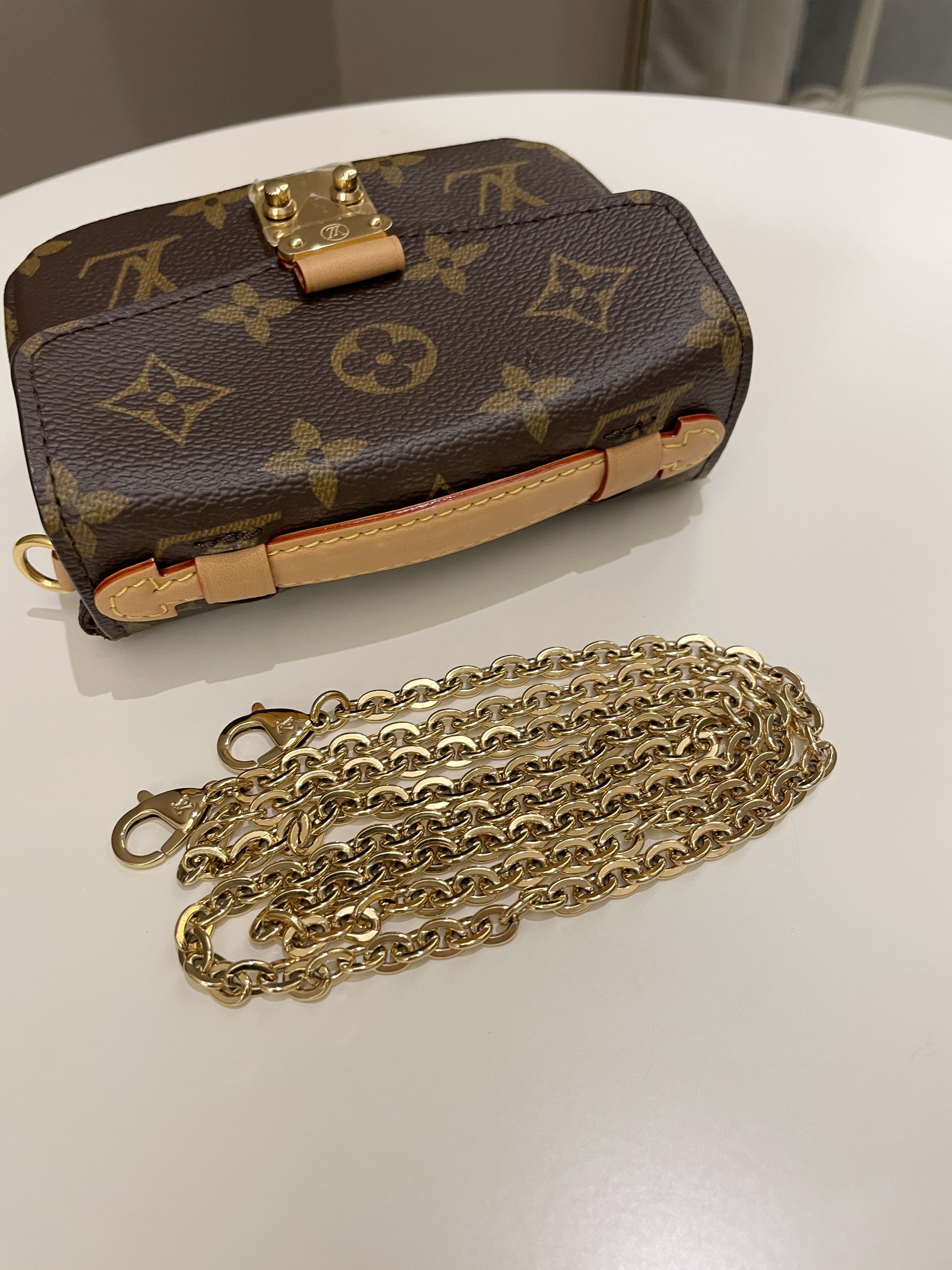 Louis Vuitton Micro Metis Classic Monogram