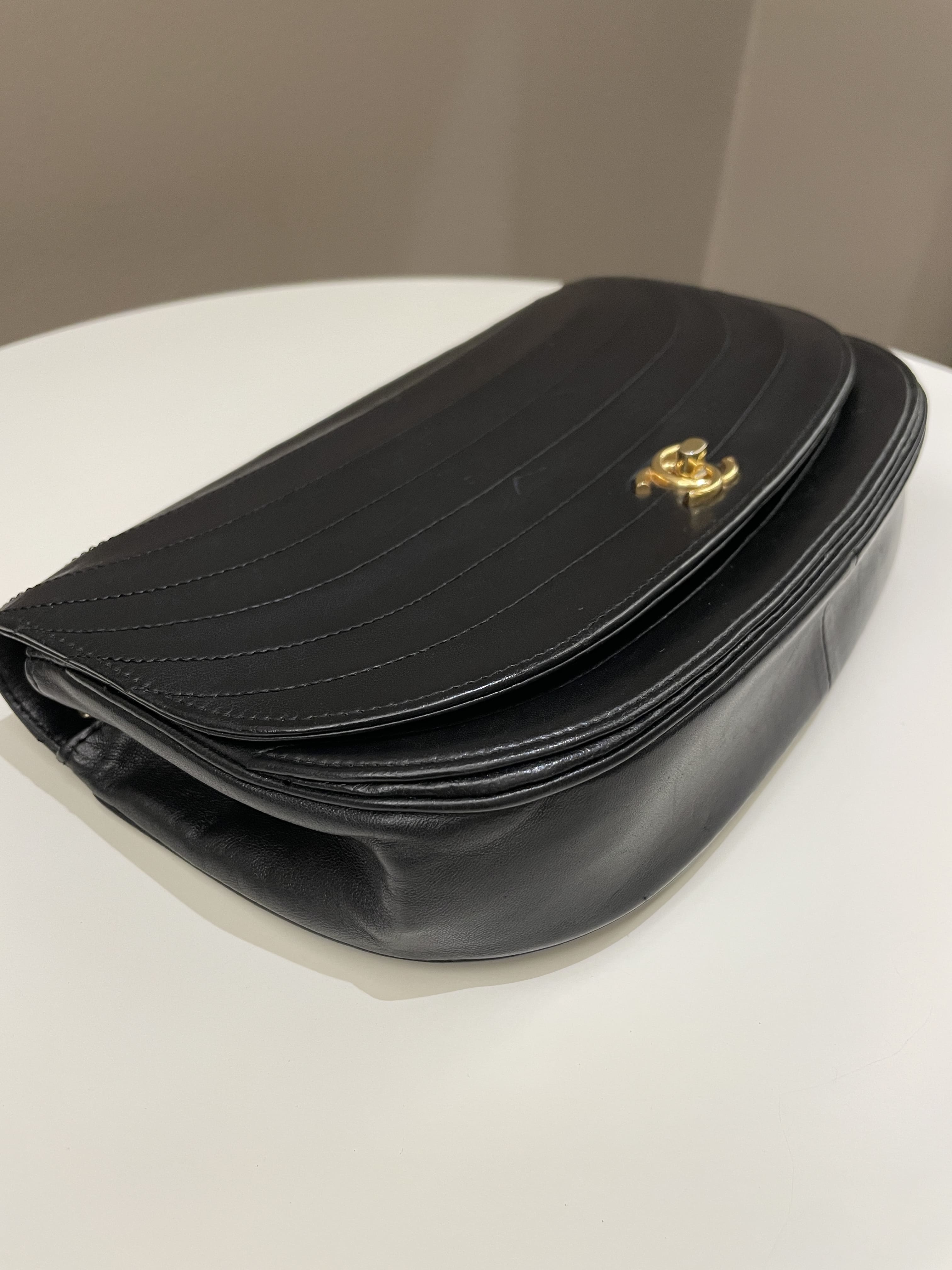 Chanel Vintage Crossbody Flap Bag Black Lambskin