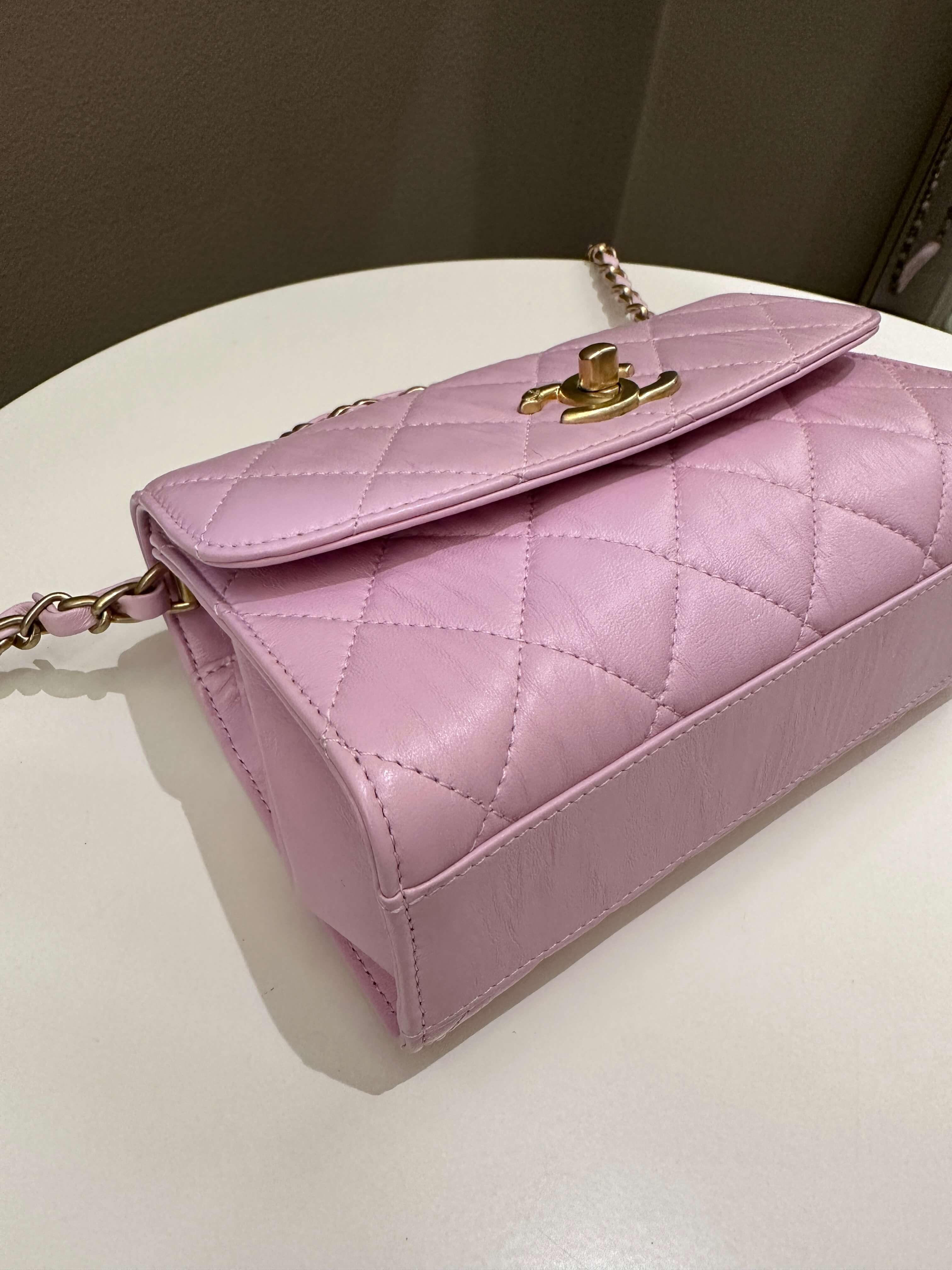 Chanel 21S Quilted Cc Wrapped Top Handle Mauve Pink Aged Calfskin