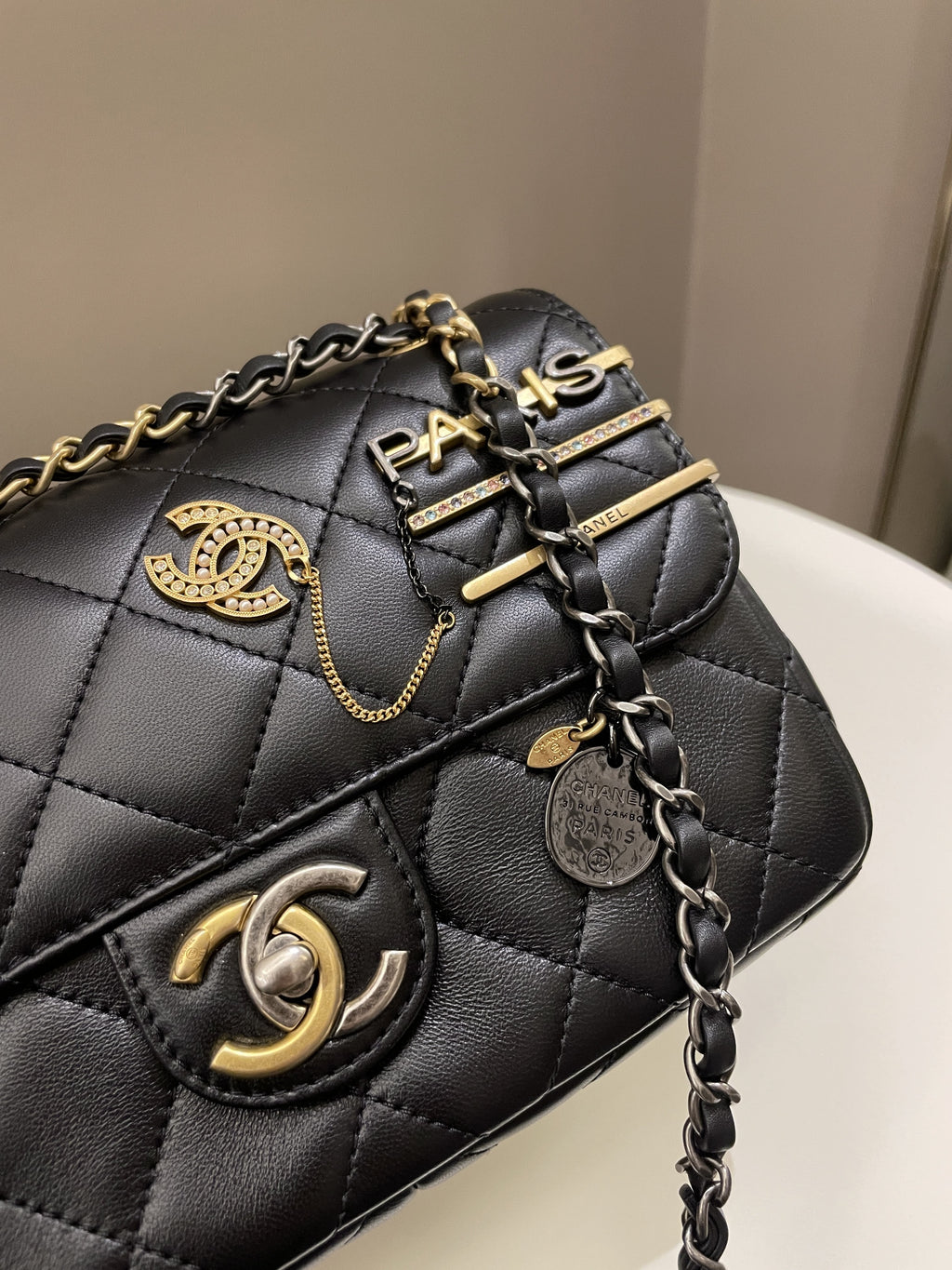 Chanel 22C Coco Pearl Signature Flap Black Lambskin
