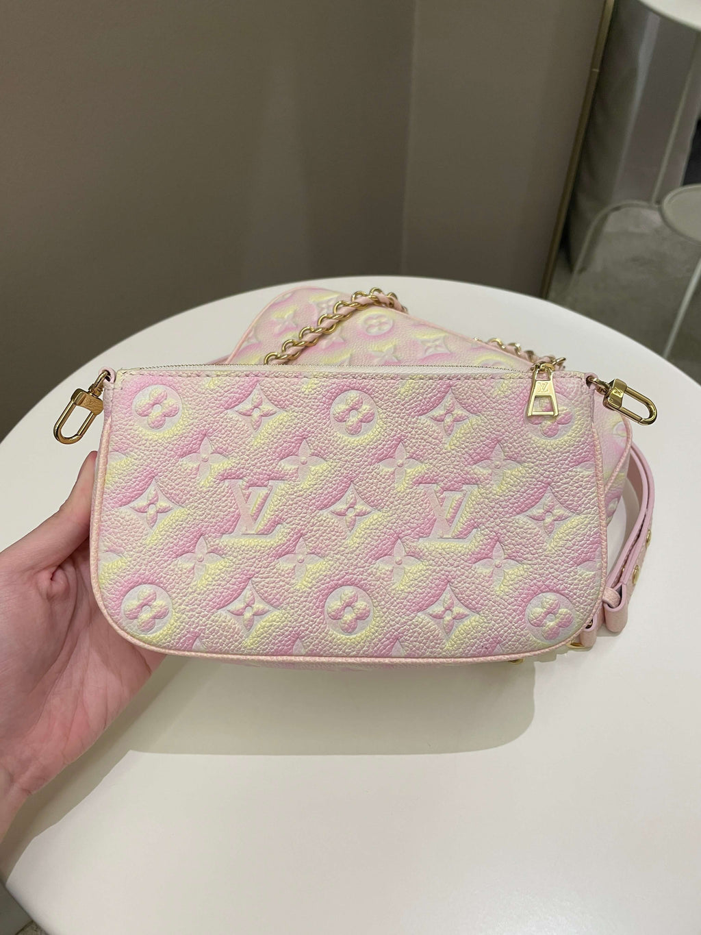 Louis Vuitton Multi Pochette Accesorries Stardust Pink