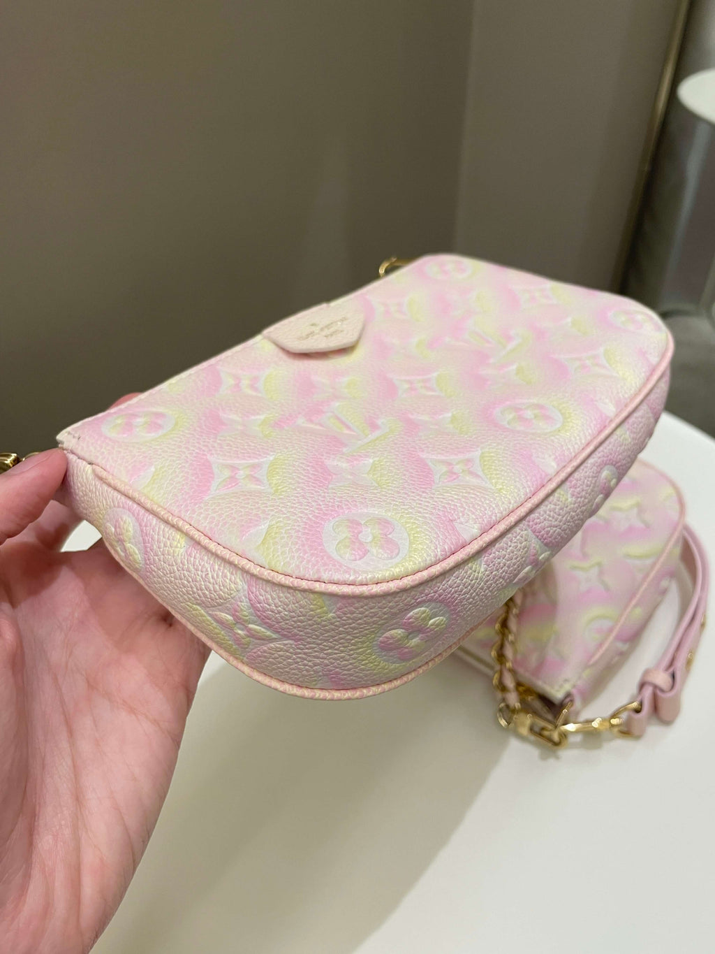 Louis Vuitton Multi Pochette Accesorries Stardust Pink