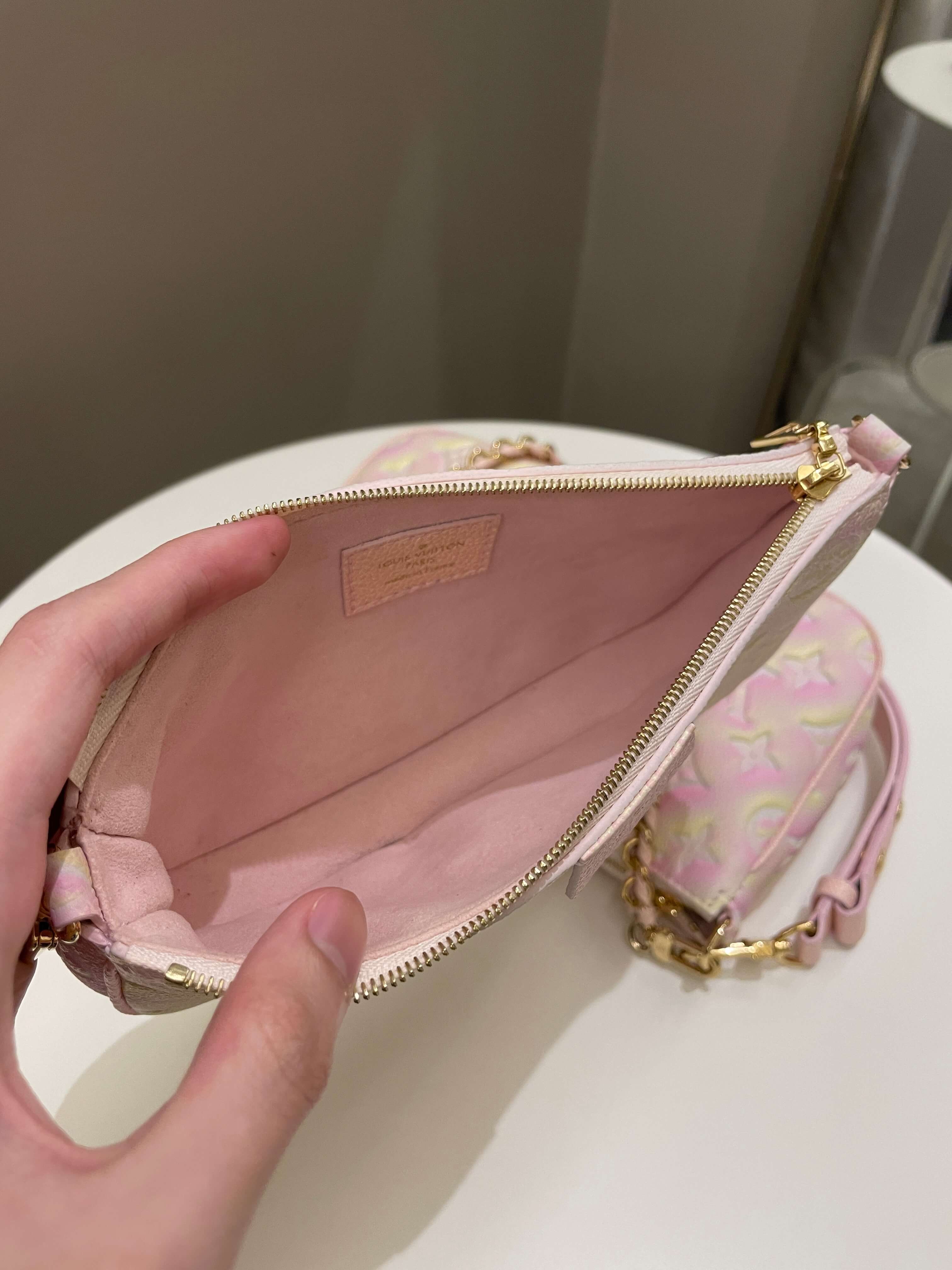 Louis Vuitton Multi Pochette Accesorries Stardust Pink