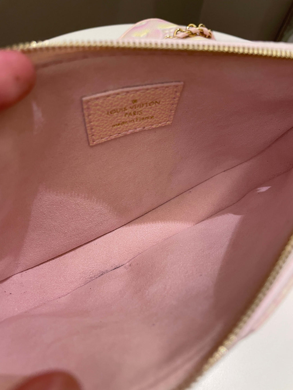 Louis Vuitton Multi Pochette Accesorries Stardust Pink