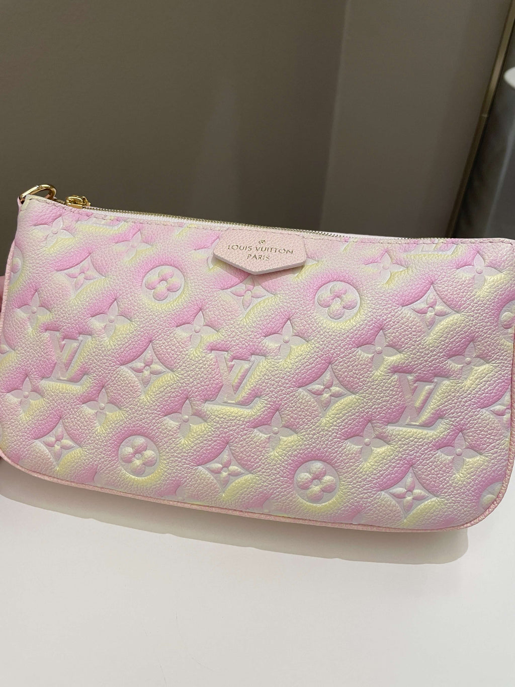 Louis Vuitton Multi Pochette Accesorries Stardust Pink
