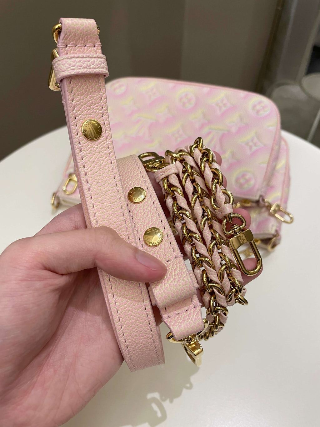 Louis Vuitton Multi Pochette Accesorries Stardust Pink