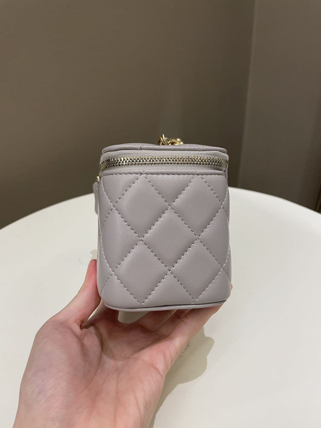 Chanel 22B Pearl Crush Vanity Rectangular Grey Lambskin