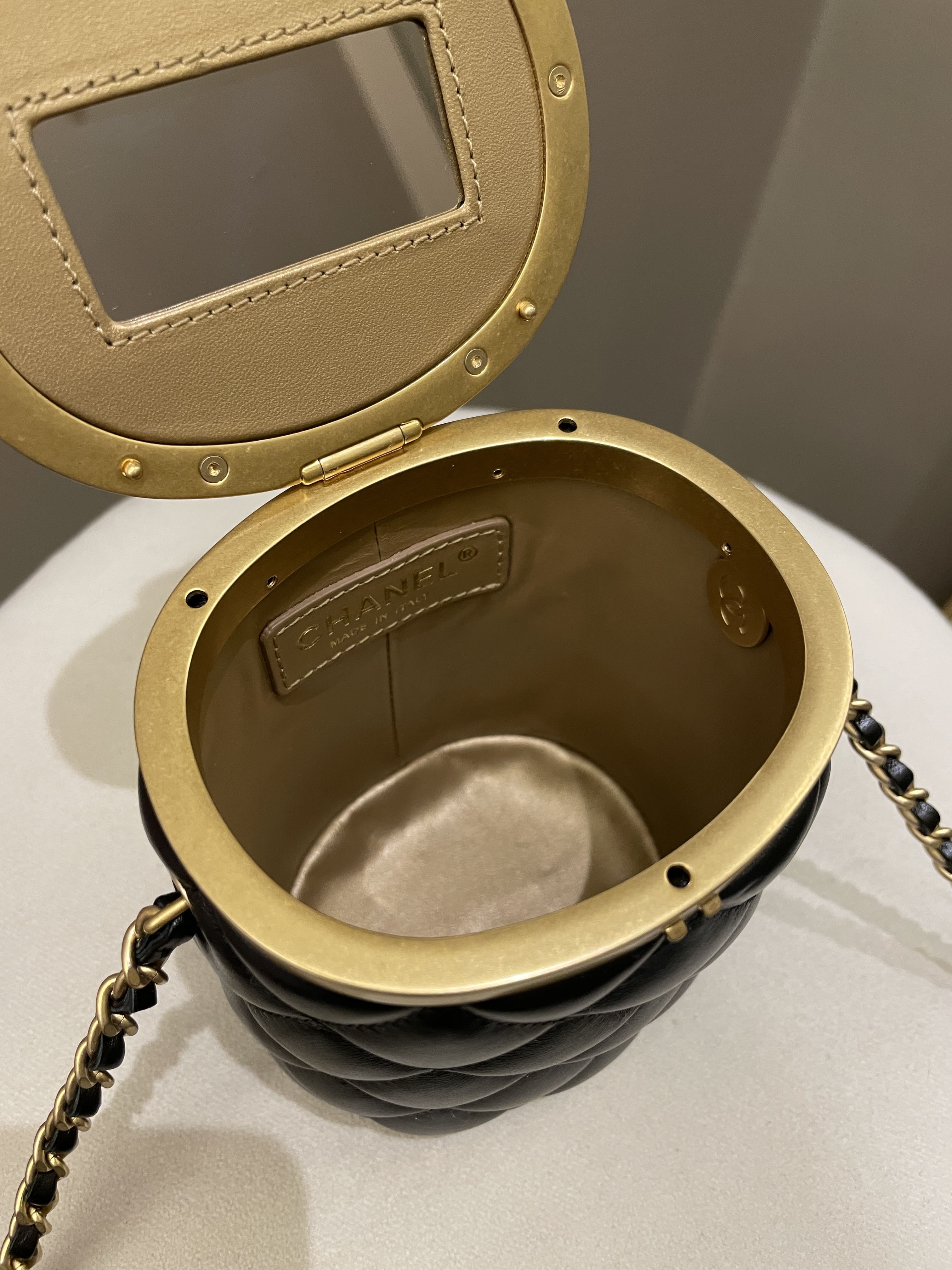 Chanel Quilted Cc Crown Box Vanity Black Lambskin