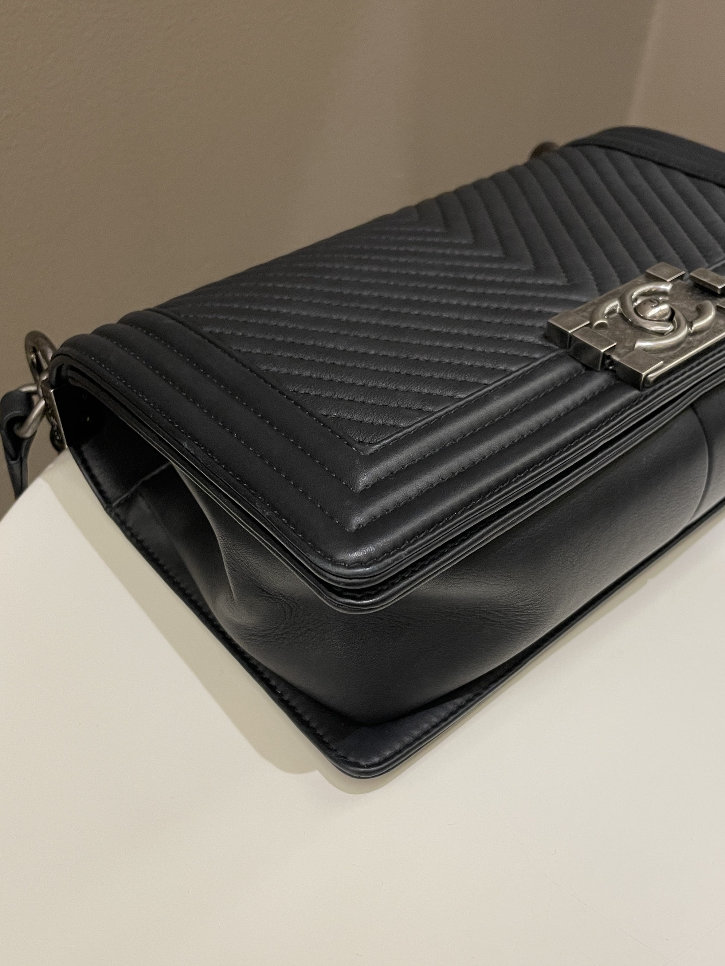 Chanel Herringbone Chevron Boy Old Medium Black Calfskin