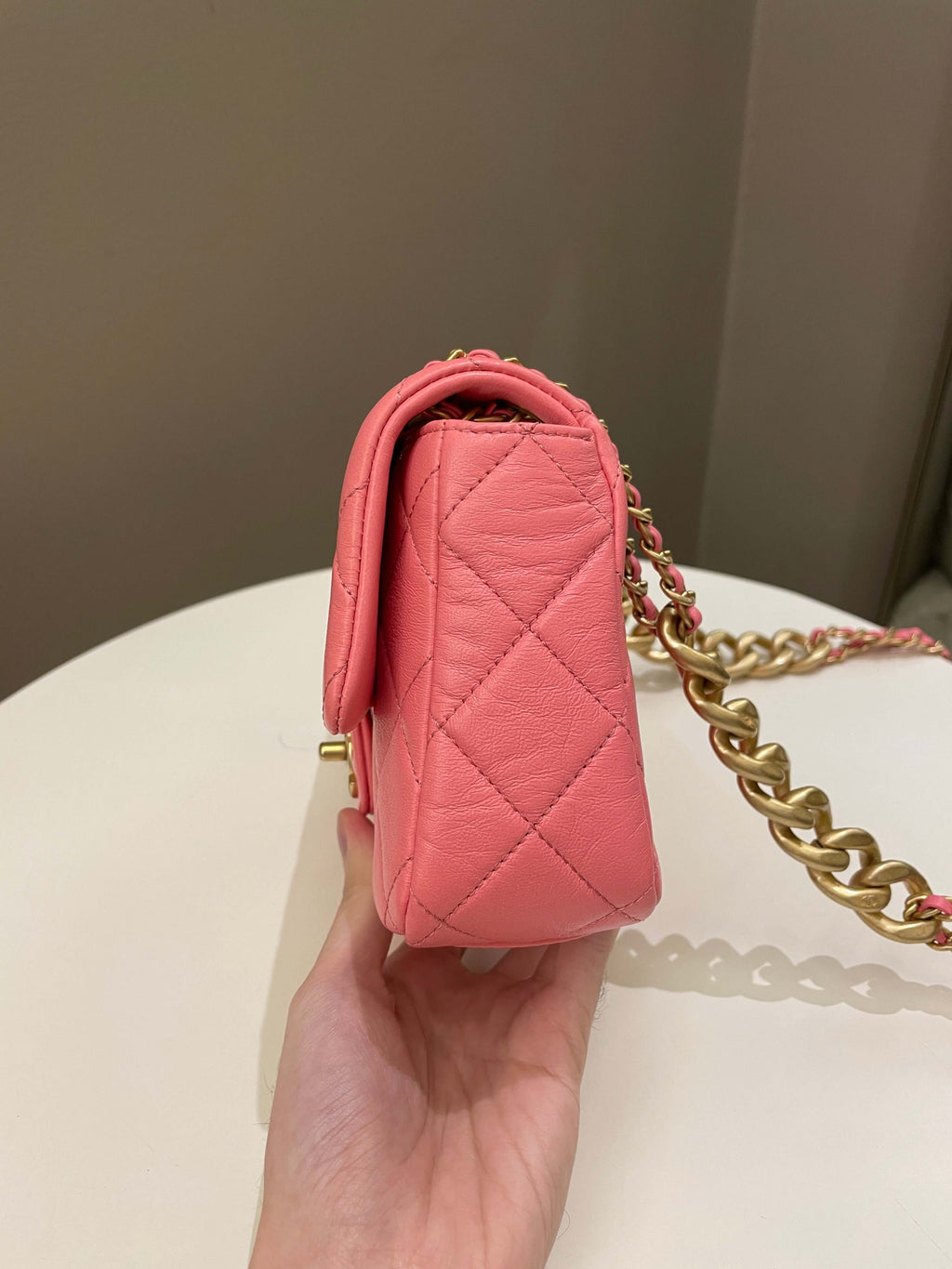 Chanel 22P Chain Cc Flap Bag  Pink Calfksin