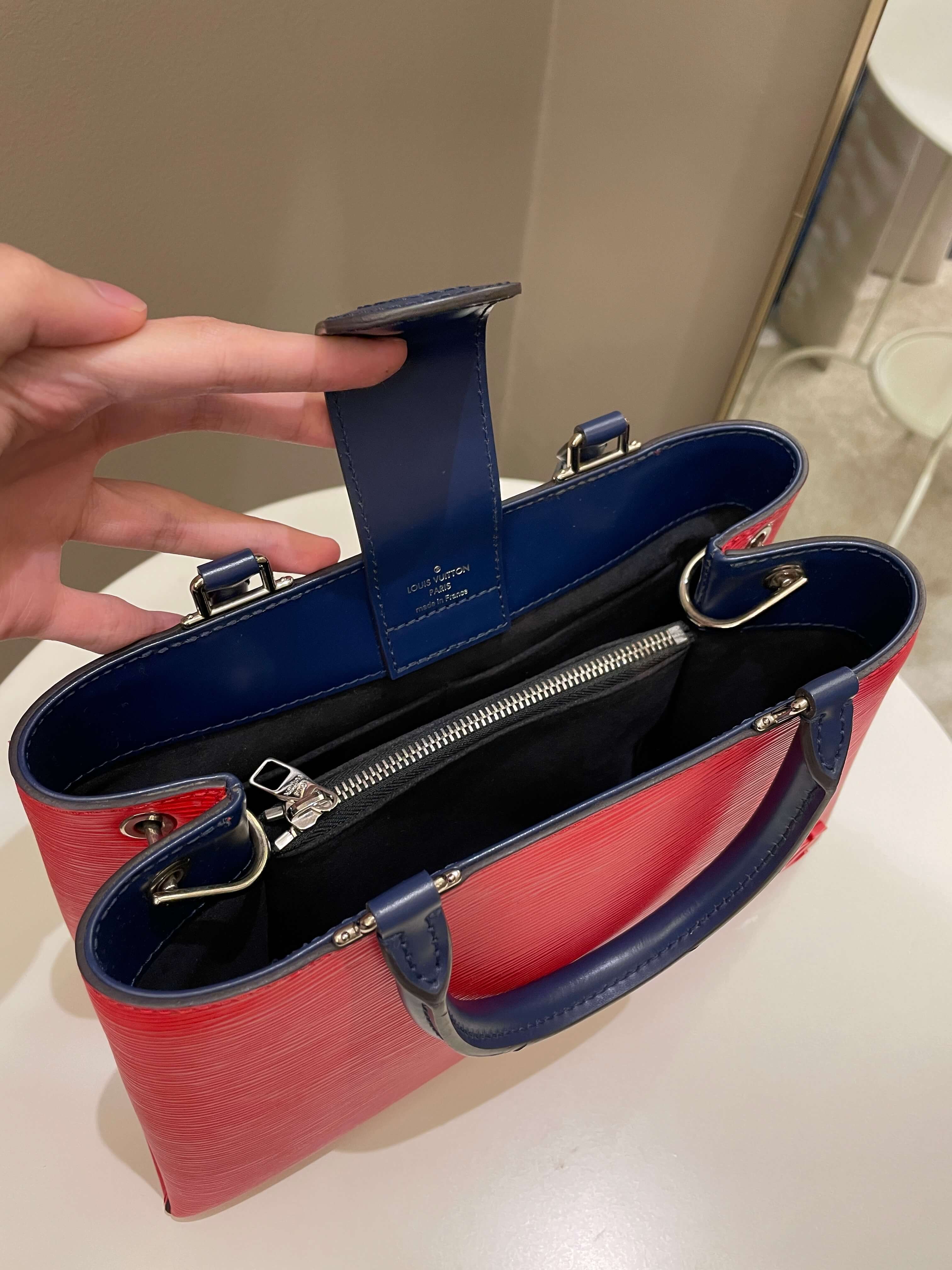 Louis Vuitton Kleber Coquelicot / Navy Epi Leather
