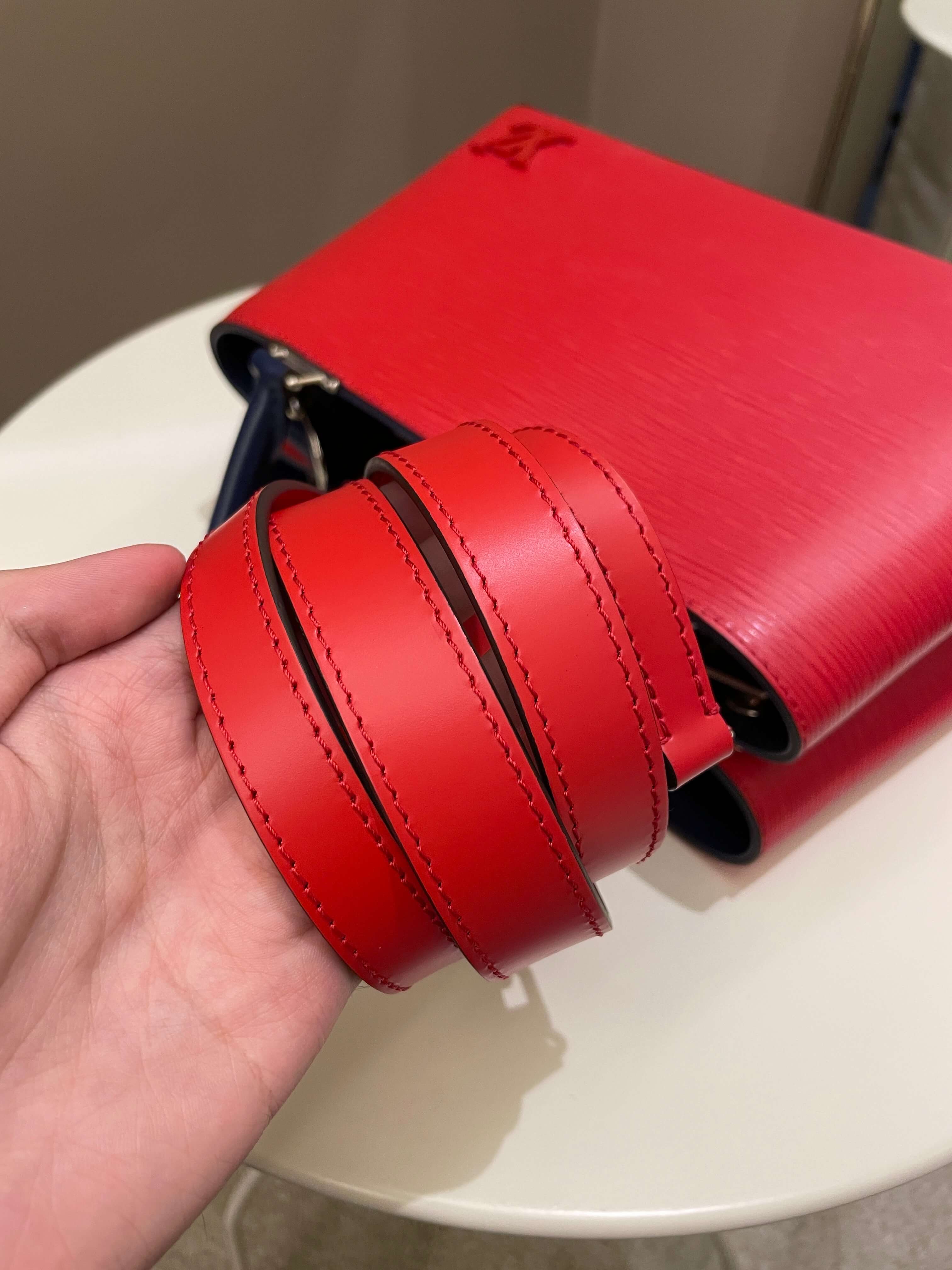 Louis Vuitton Kleber Coquelicot / Navy Epi Leather
