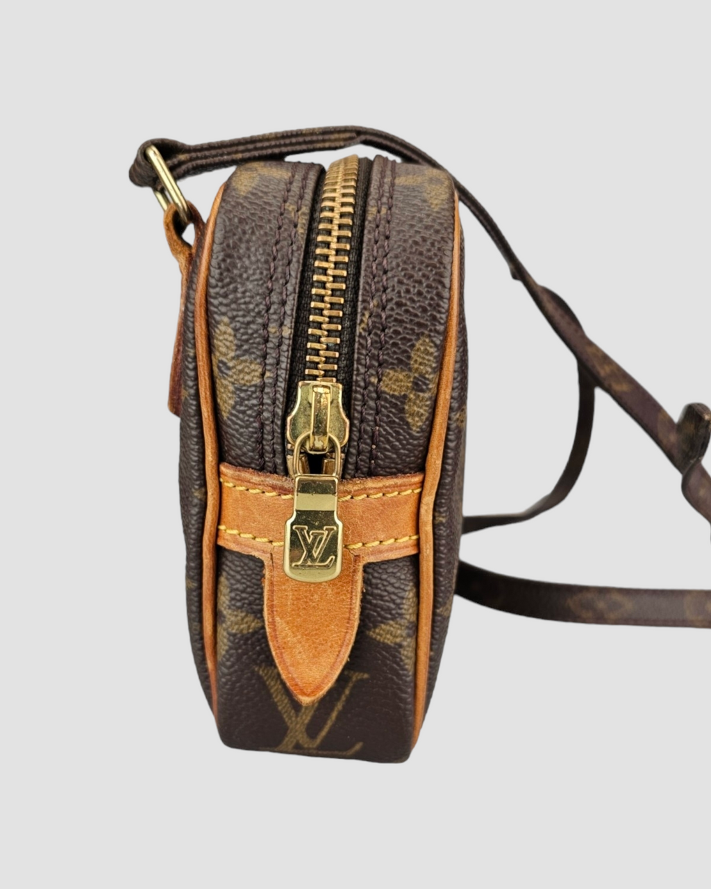 Louis Vuitton Pochette Marly Bandouliere
