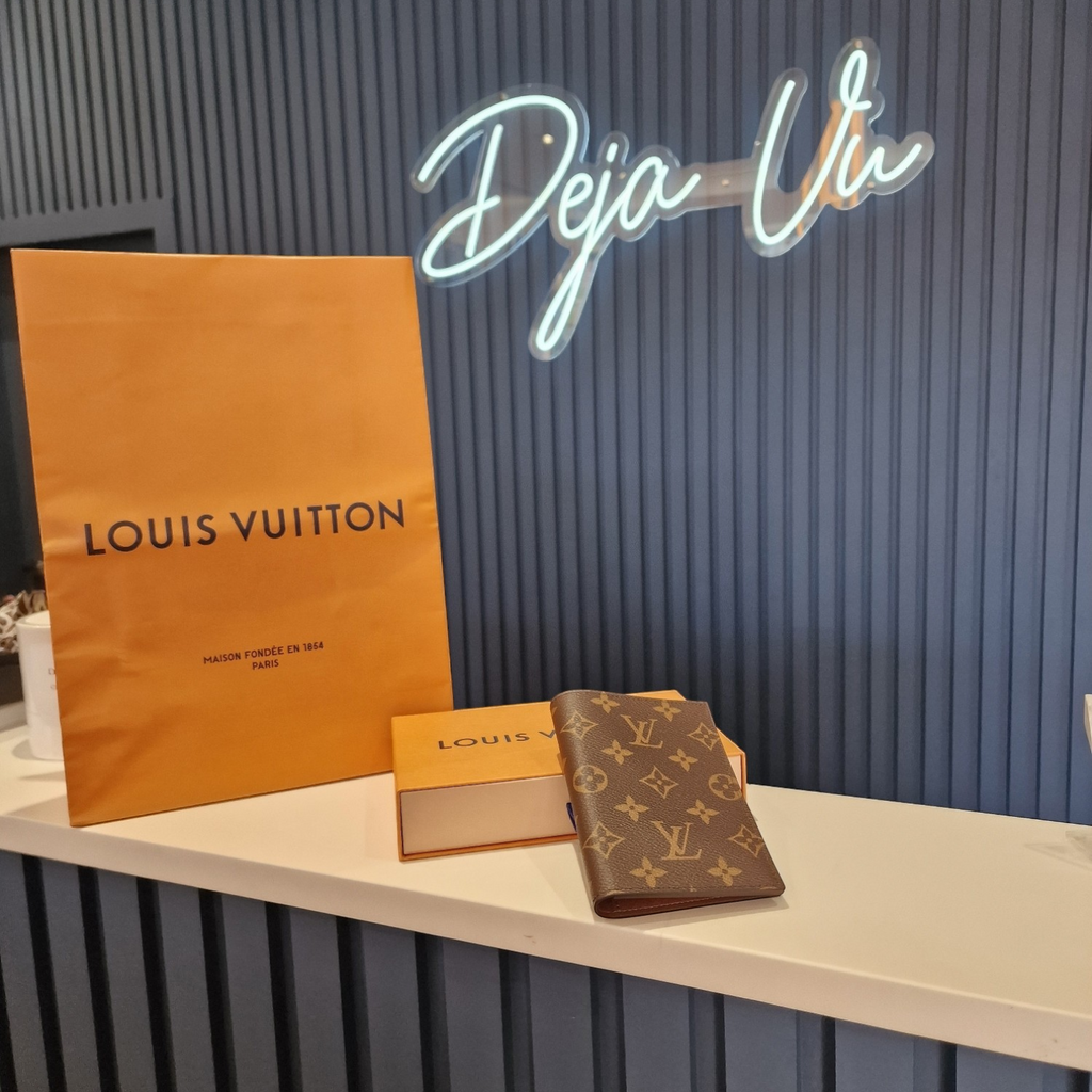 Louis Vuitton Passport wallet, brand new