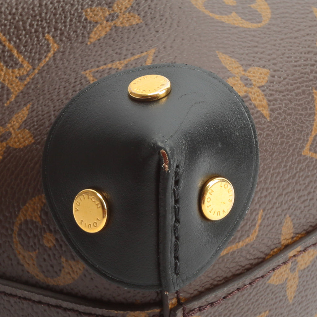 LOUIS VUITTON Monogram Petite Malle Souple