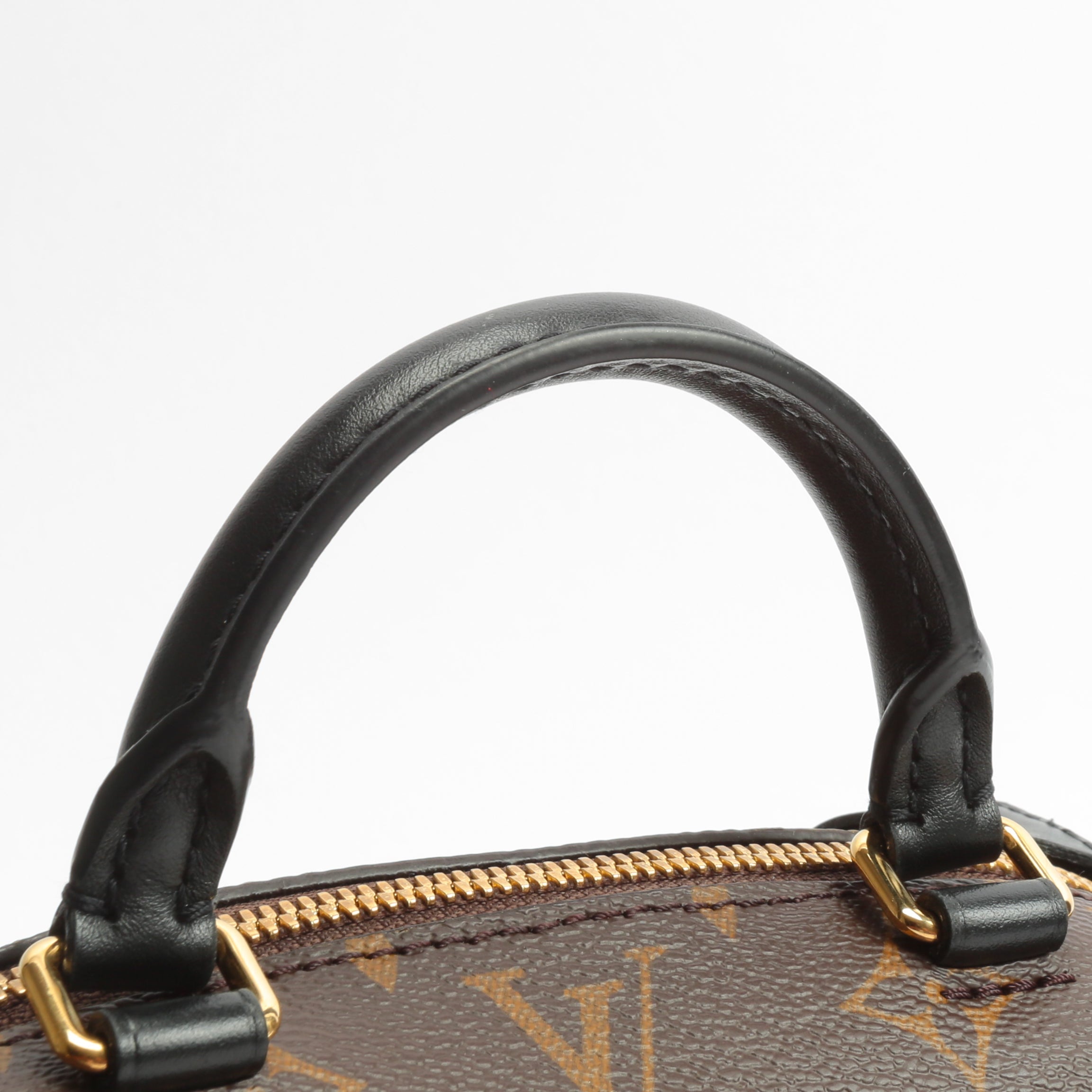 LOUIS VUITTON Monogram Petite Malle Souple