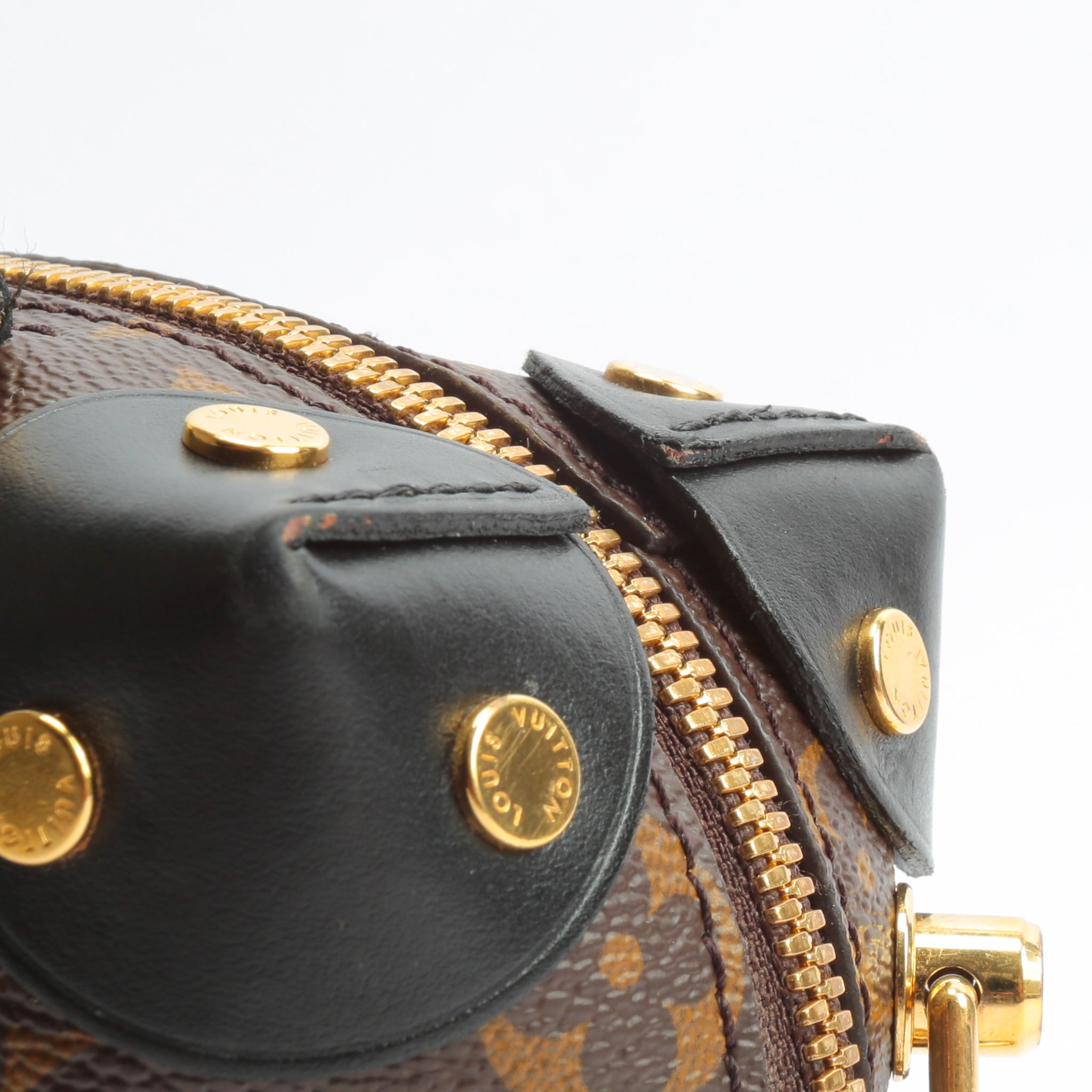 LOUIS VUITTON Monogram Petite Malle Souple