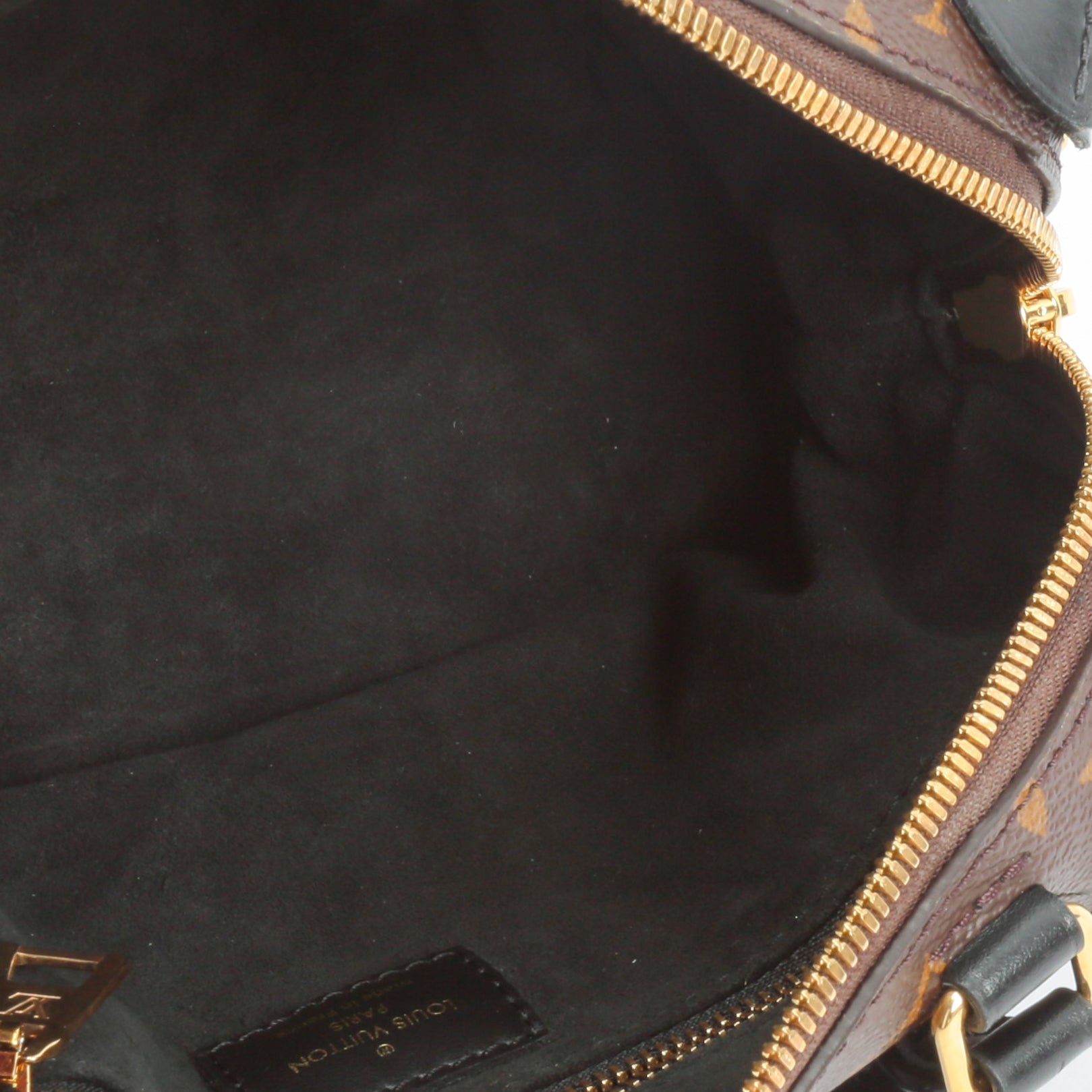LOUIS VUITTON Monogram Petite Malle Souple