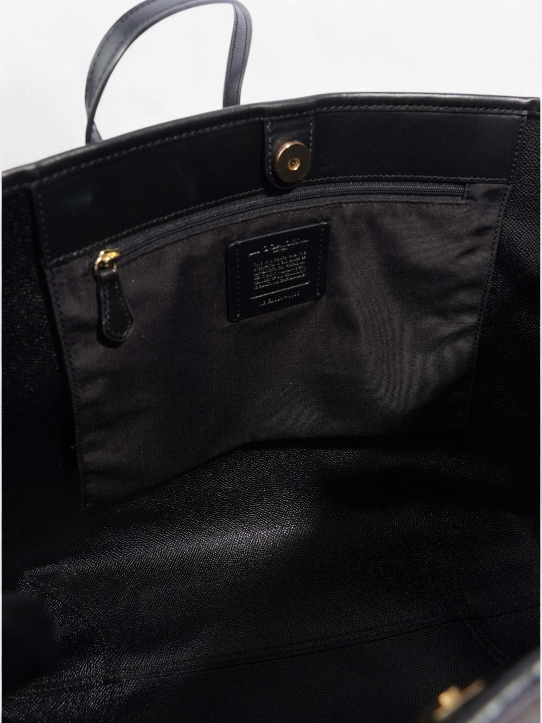 Coach Nina Brown / Black Canvas