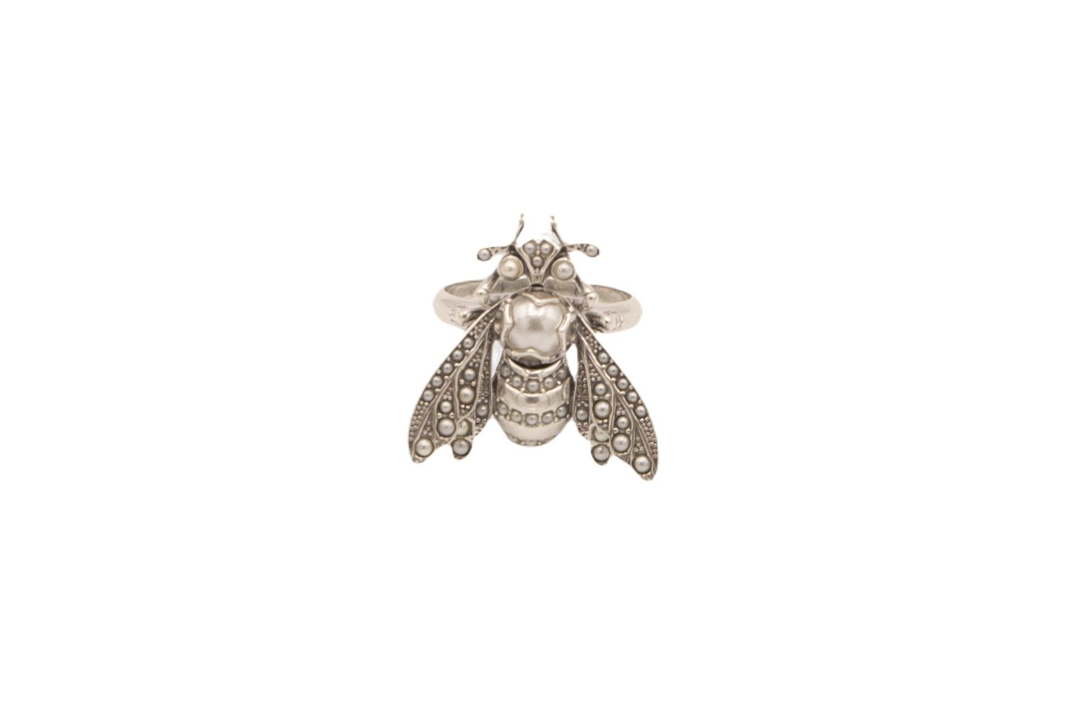 BEE RING