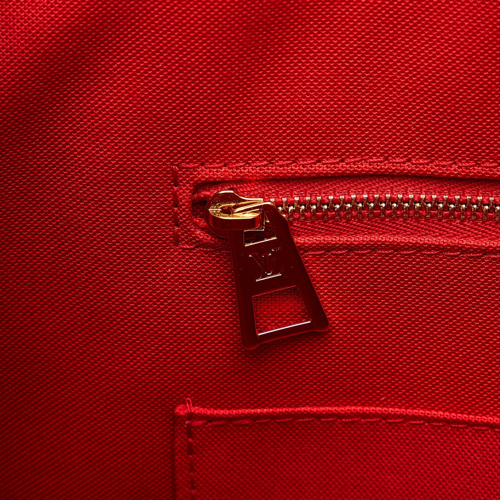 Louis Vuitton Onthego GM Giant Monogram Canvas