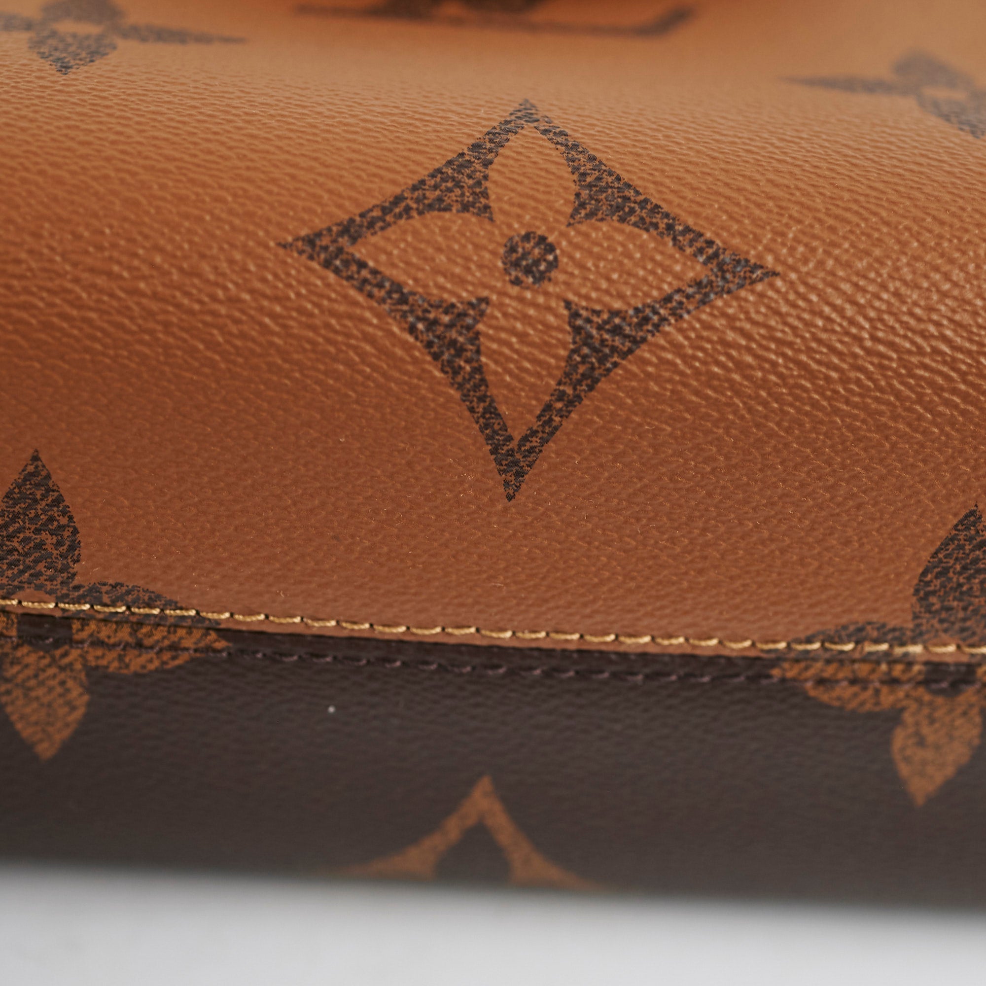 Louis Vuitton On The Go PM Giant Monogram
