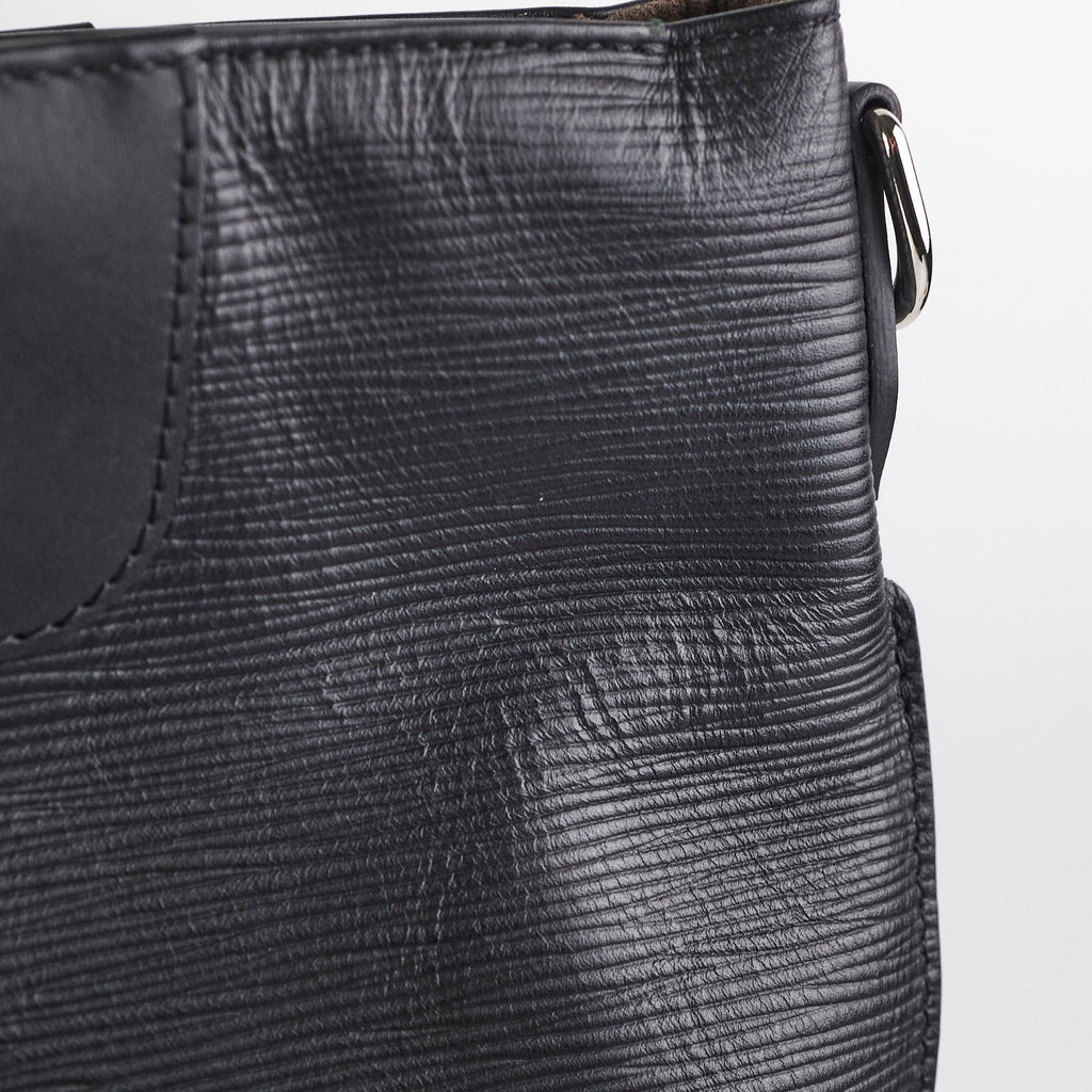 Louis Vuitton Large Epi Cabas Sac Jour Black