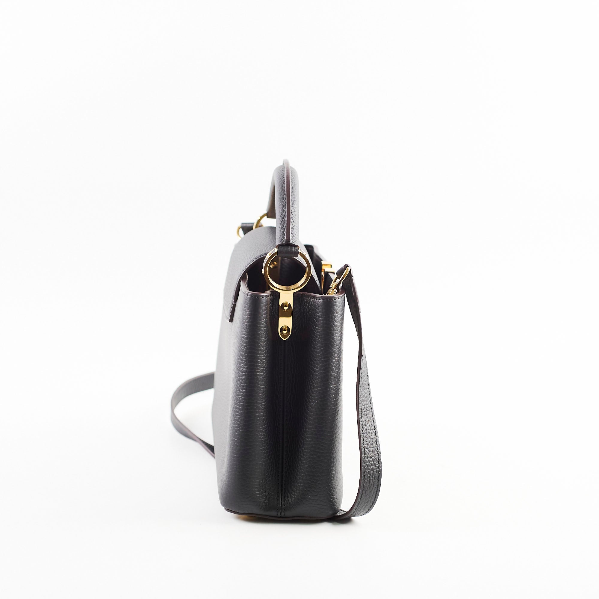 Louis Vuitton Capuucines BB Black