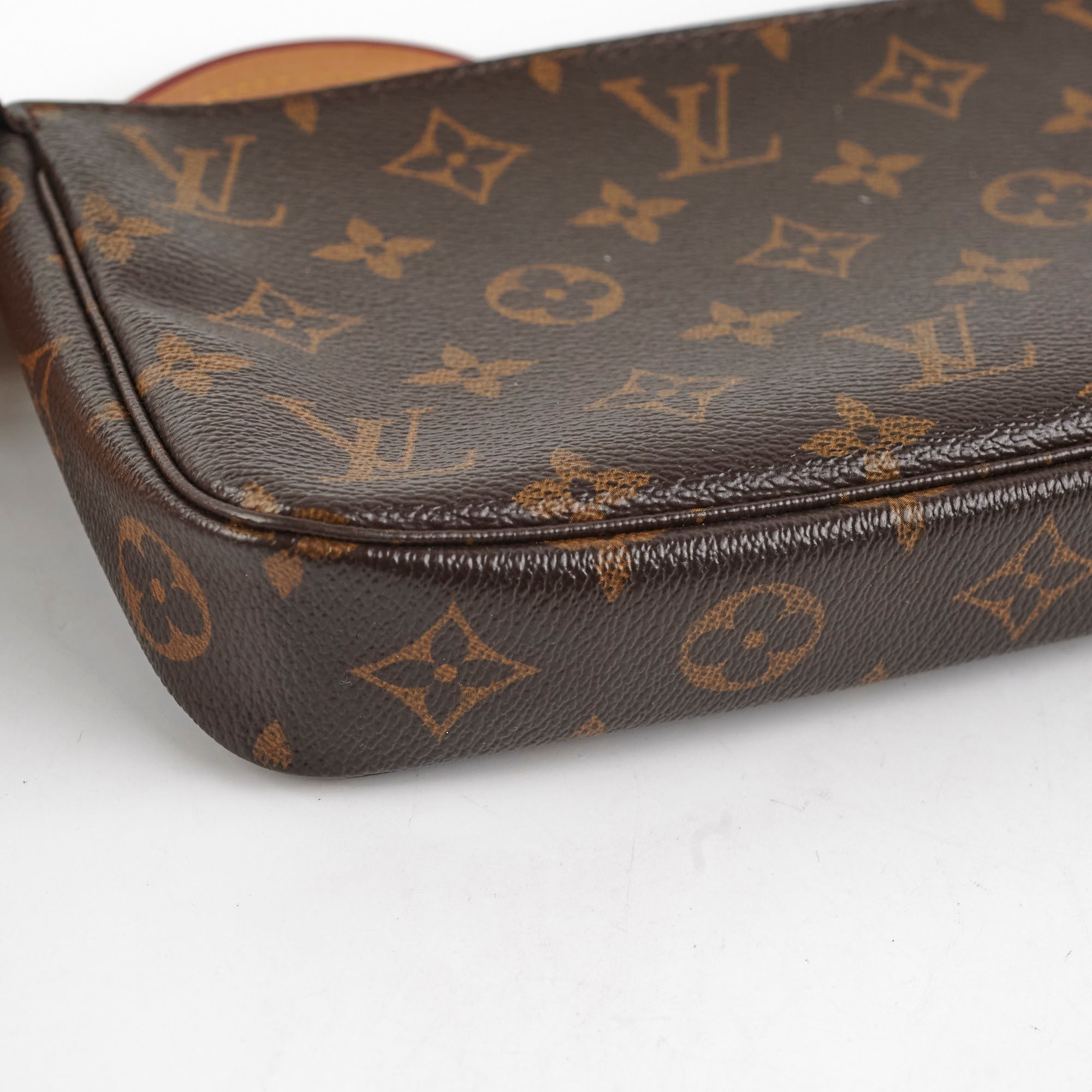 Louis Vuitton Pochette Accessories Monogram