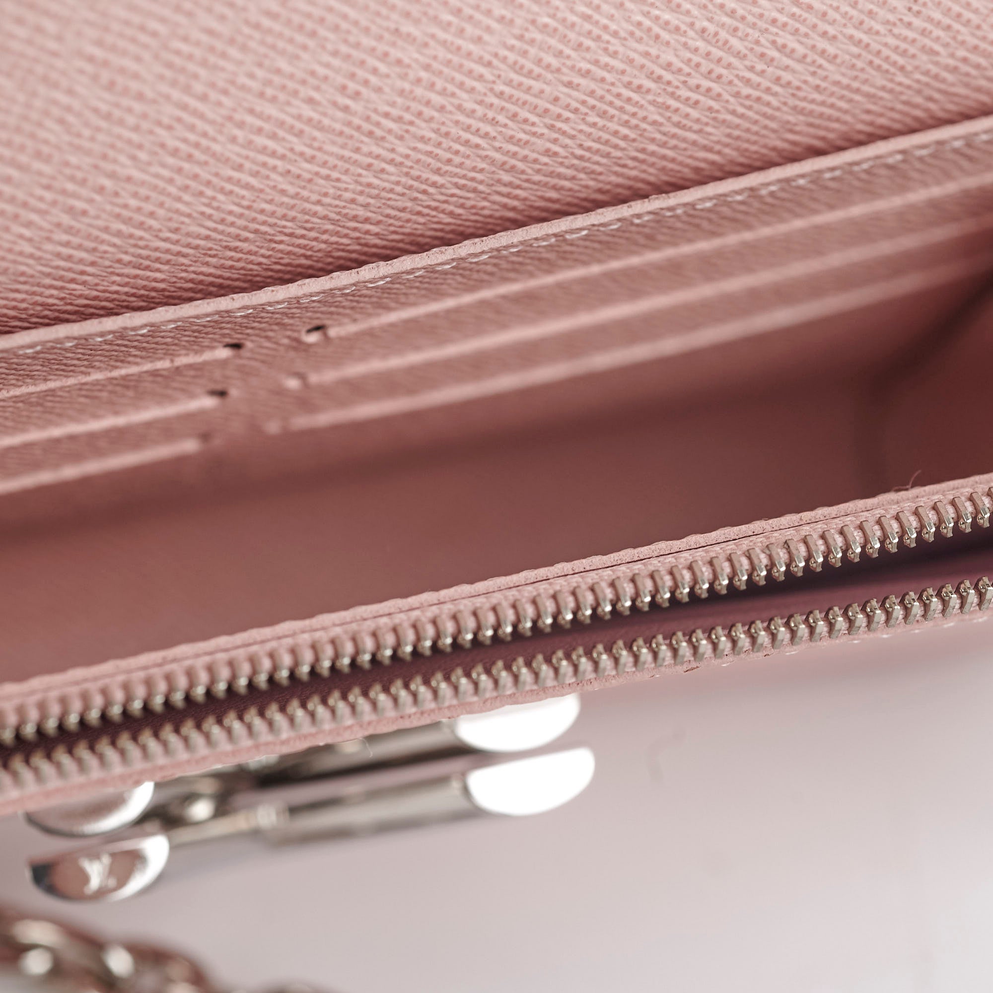 Louis Vuitton Twist Epi Wallet On Chain WOC Pink
