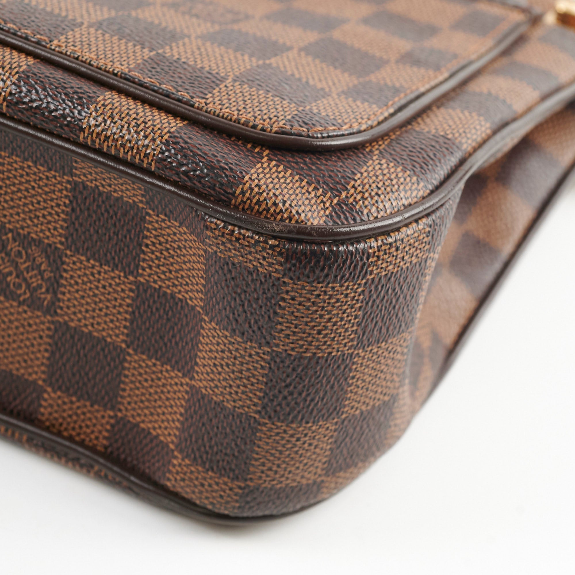 Louis Vuitton Aubagne Shoulder Bag Damier Ebene