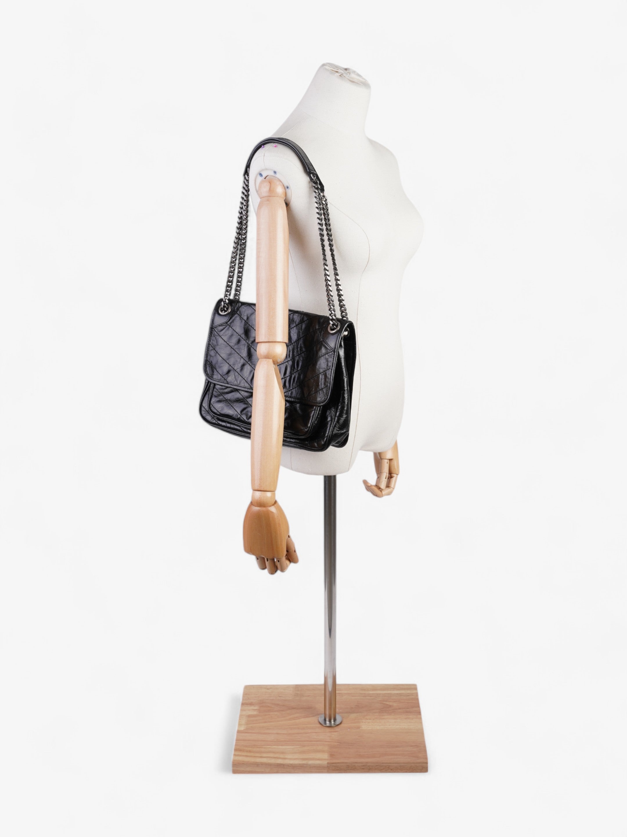 Saint Laurent Niki Black Leather Medium