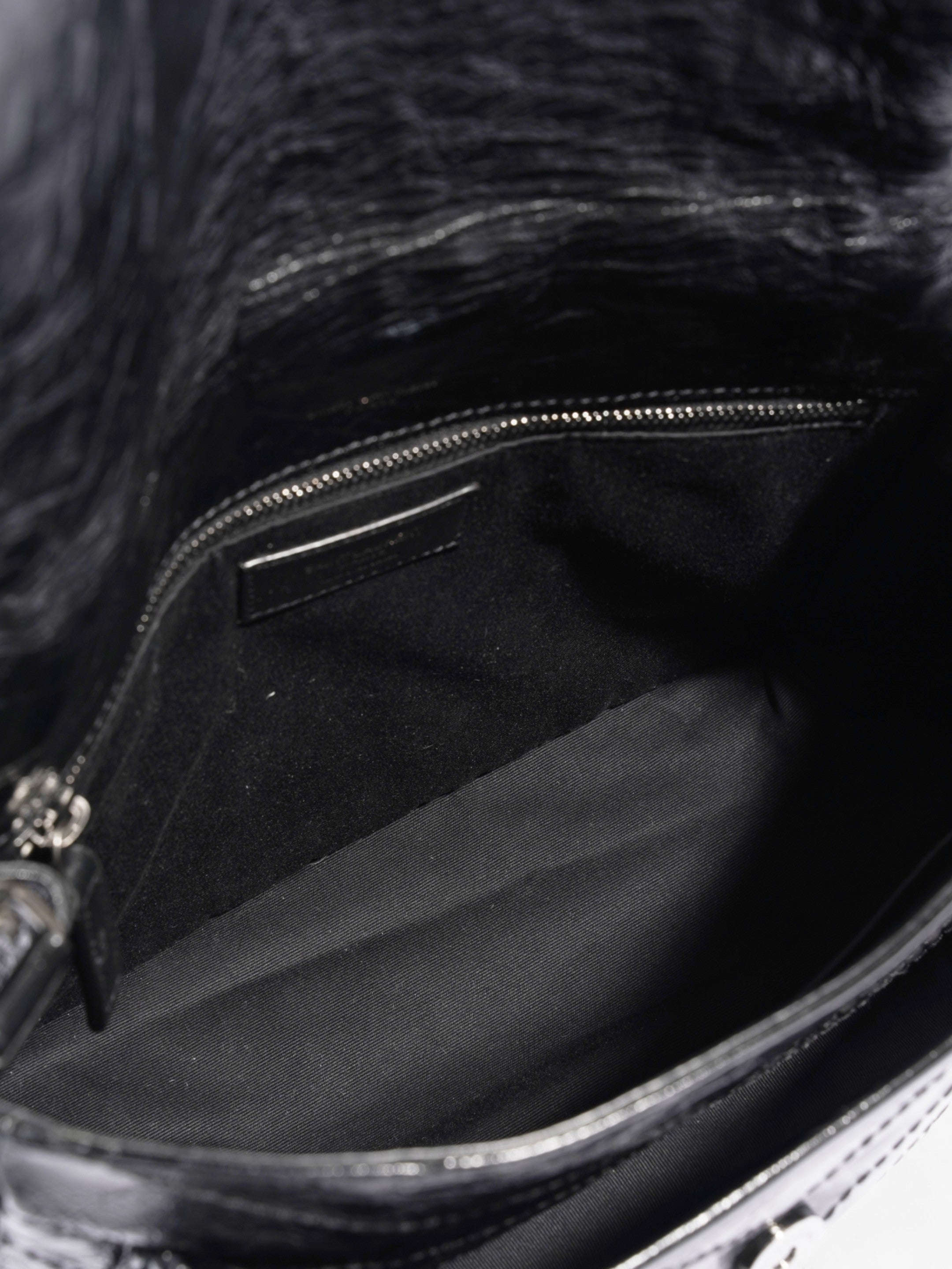 Saint Laurent Niki Black Leather Medium
