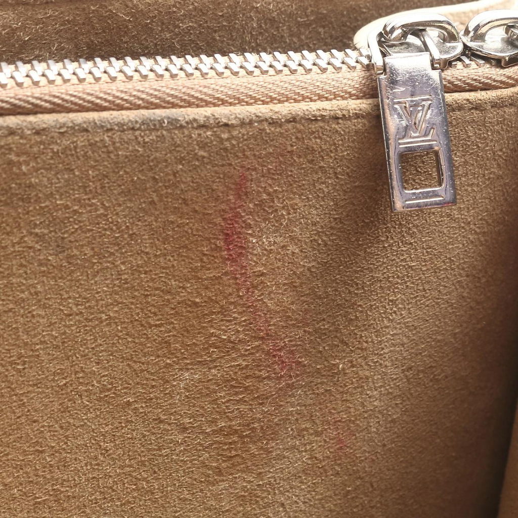Louis Vuitto Very Tote MM Monogram Leather Bag