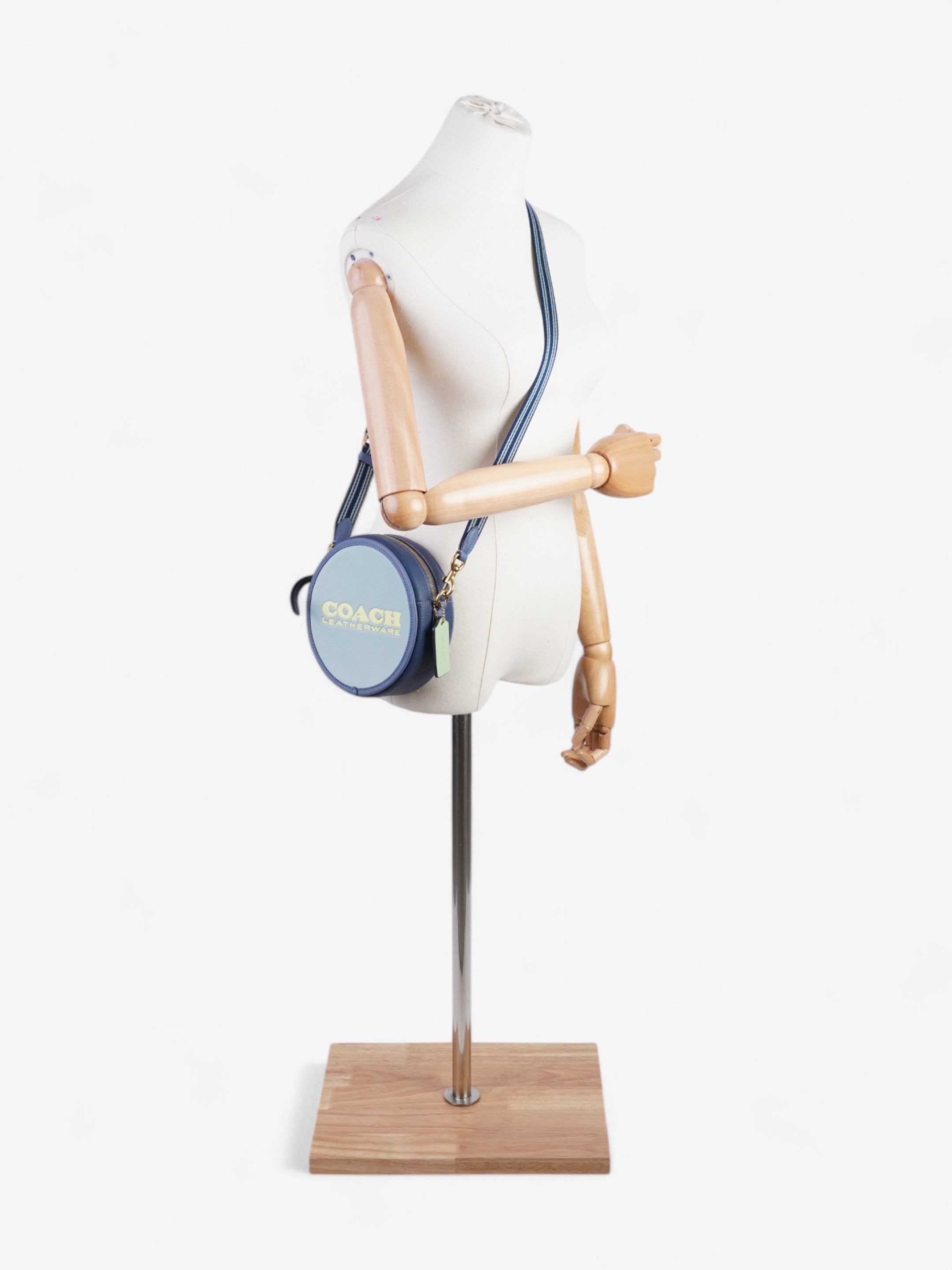Coach Kia Circle Aqua / Colourblock Leather