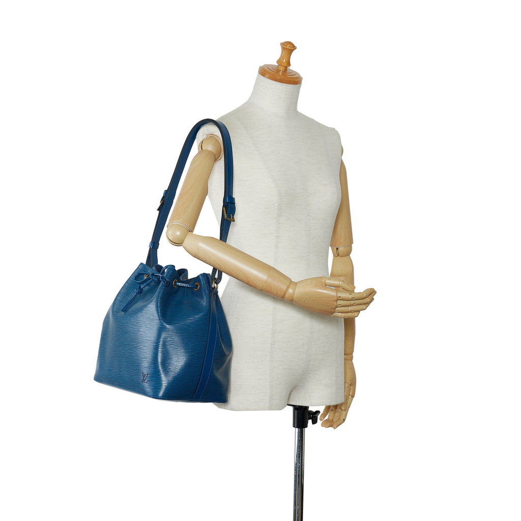 Louis Vuitton Petit NoÃƒÆ’Ã‚Â© Blue Epi