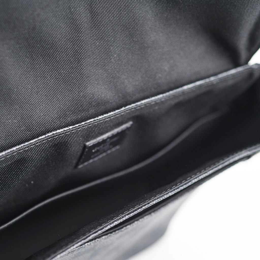 Louis Vuitton Small Men Messenger Crossbody Bag Damier Eclipse