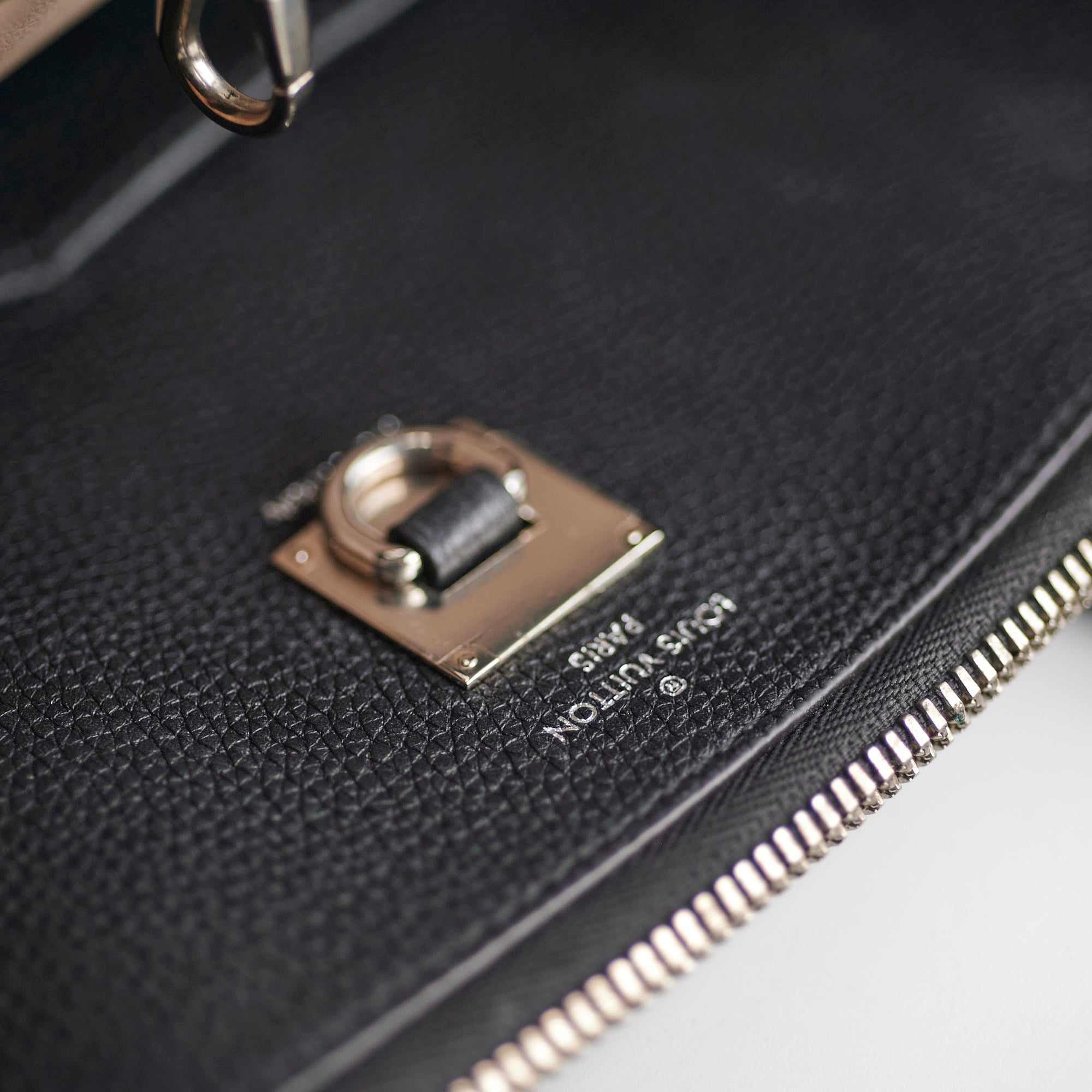 Louis Vuitton City Steamer MM Black/Sand