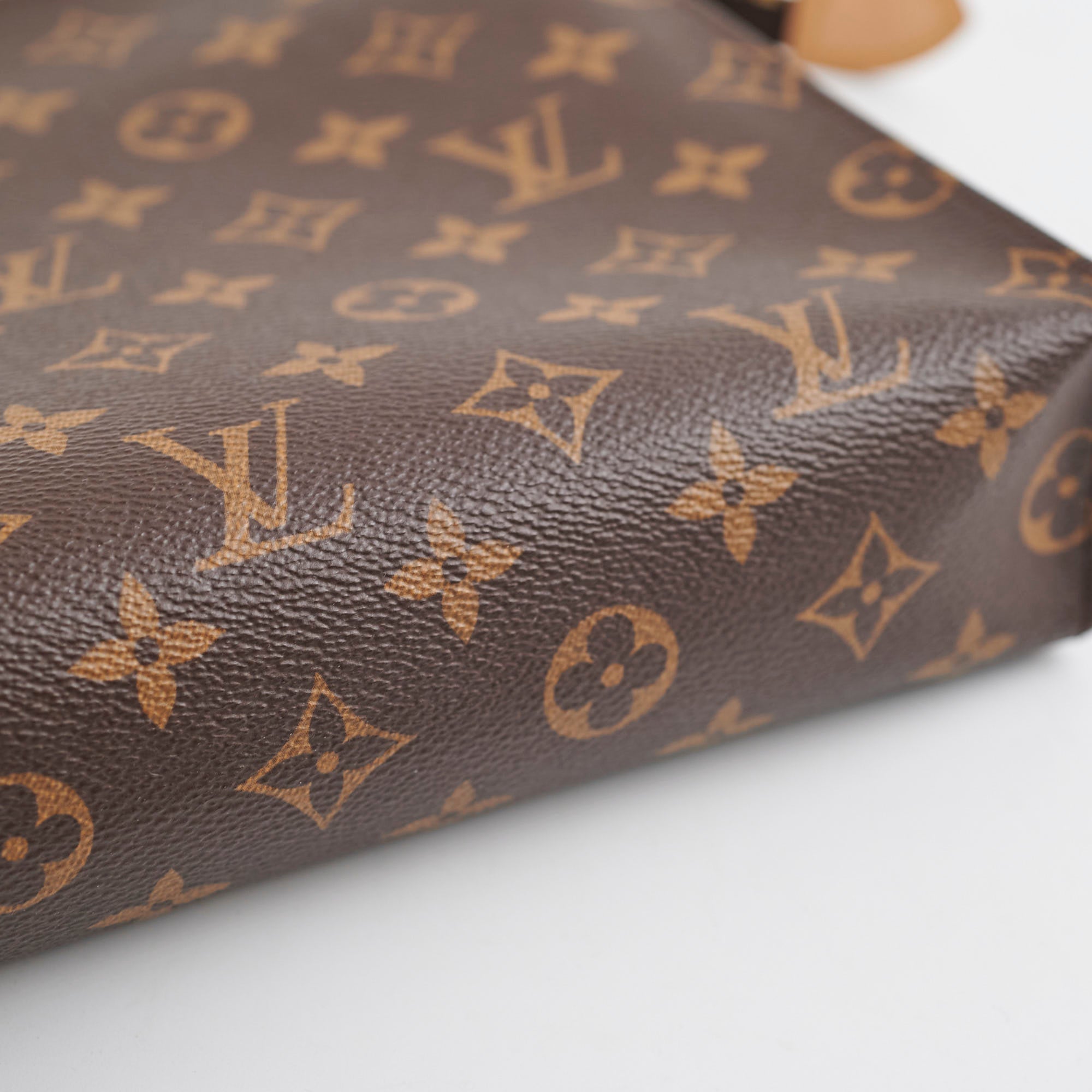 Louis Vuitton Toiletry 26 Monogram