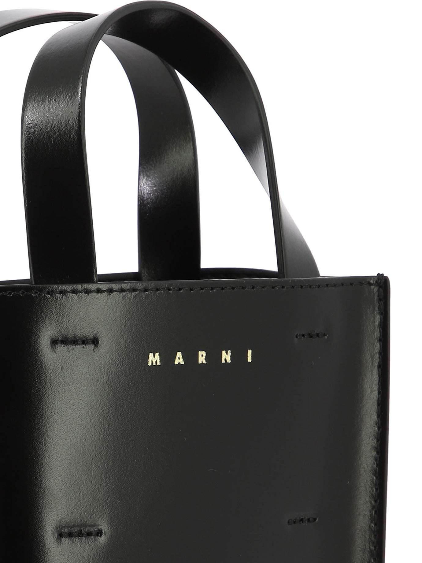 Museo Nano Handbag