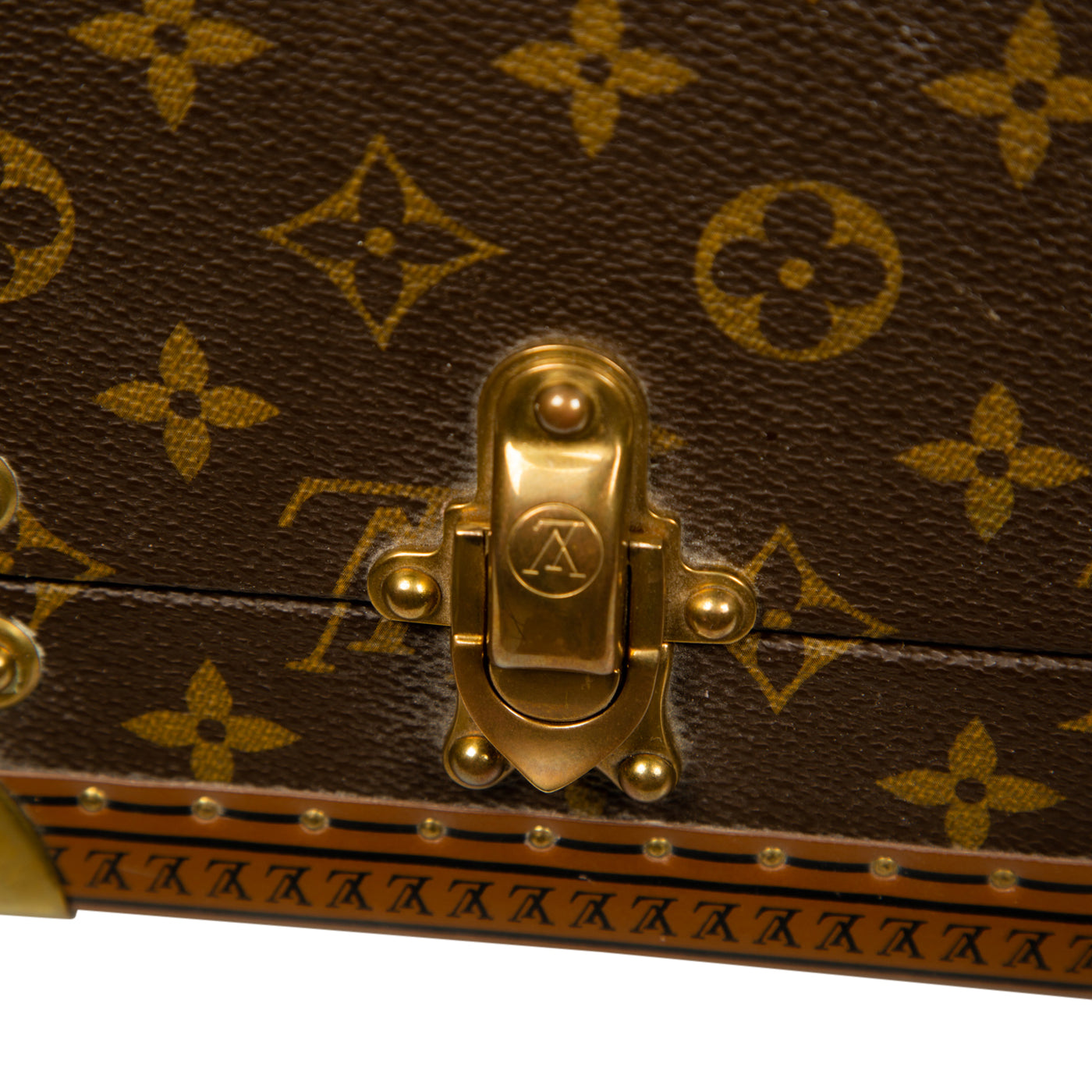 Louis Vuitton Bisten 70