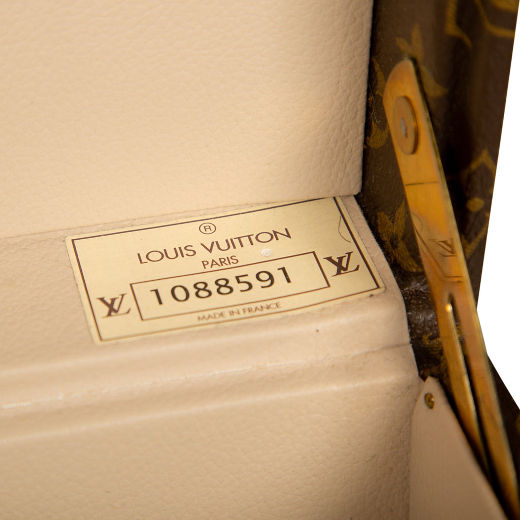 Louis Vuitton Bisten 70